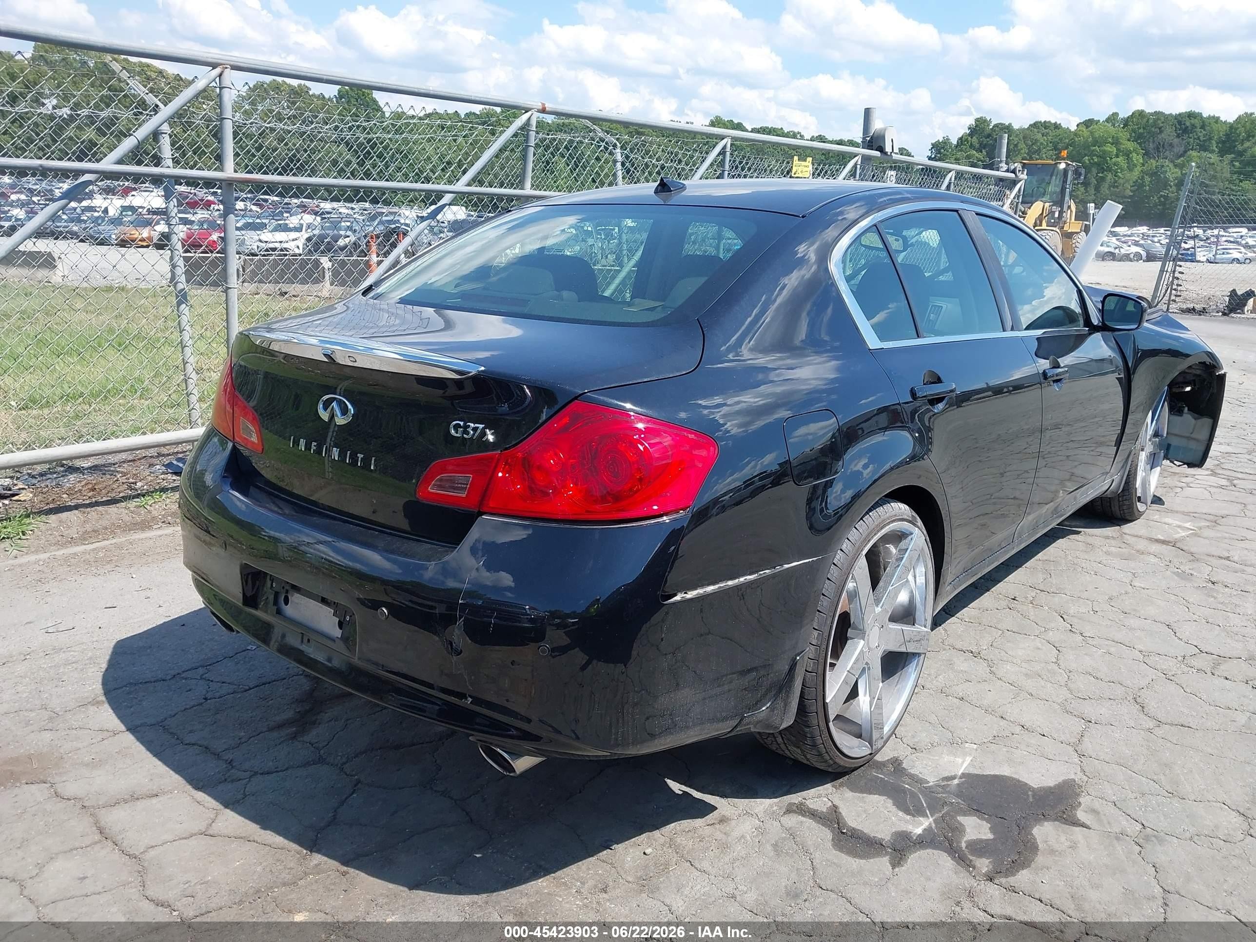 2013 Infiniti G37x   Black vin: JN1CV6AR3DM351372