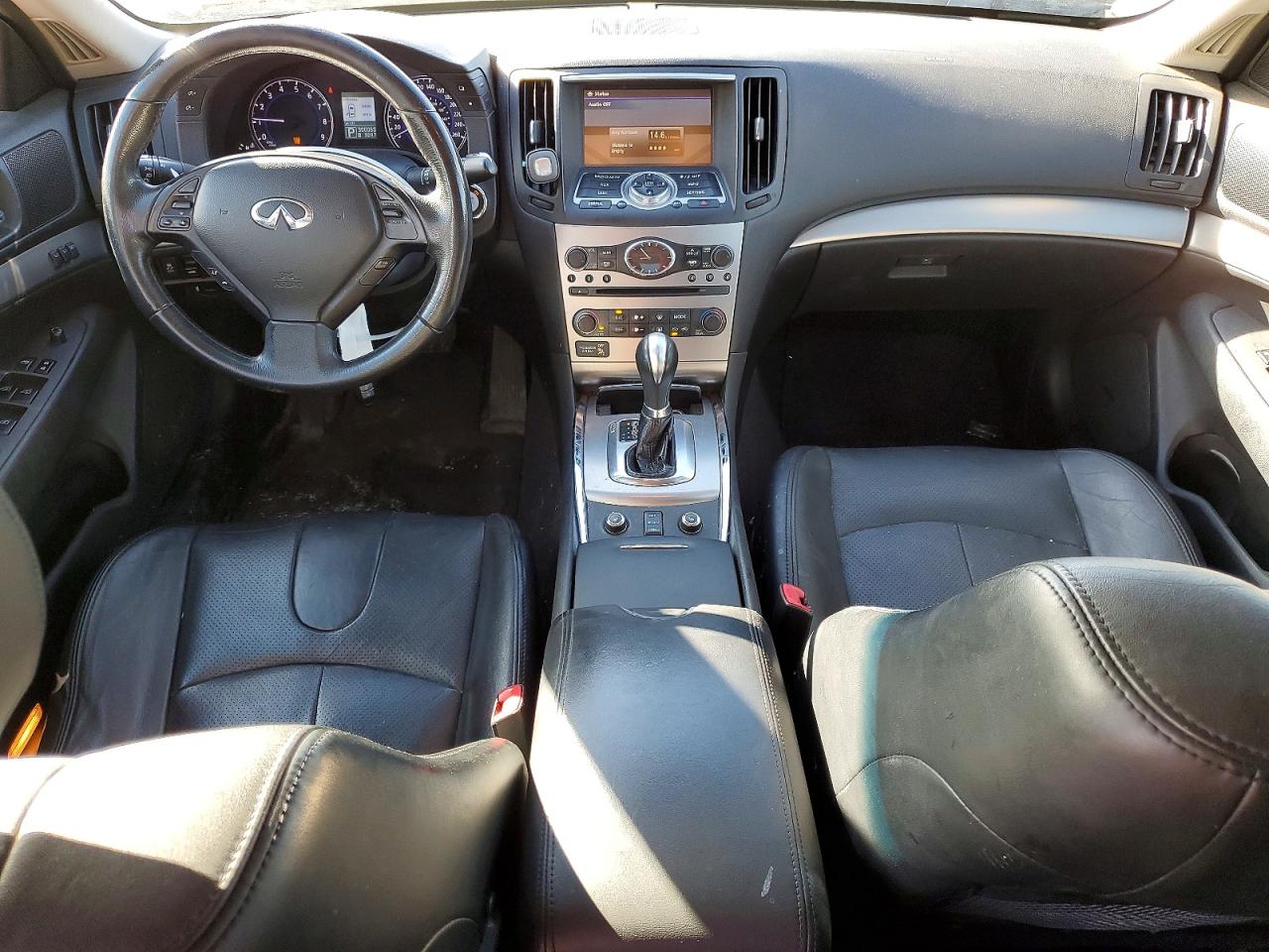 2013 Infiniti G37 Sedan X Red vin: JN1CV6AR3DM352845