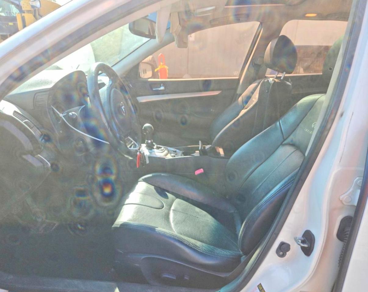 2013 Infiniti G37 Sedan X White vin: JN1CV6AR3DM353042