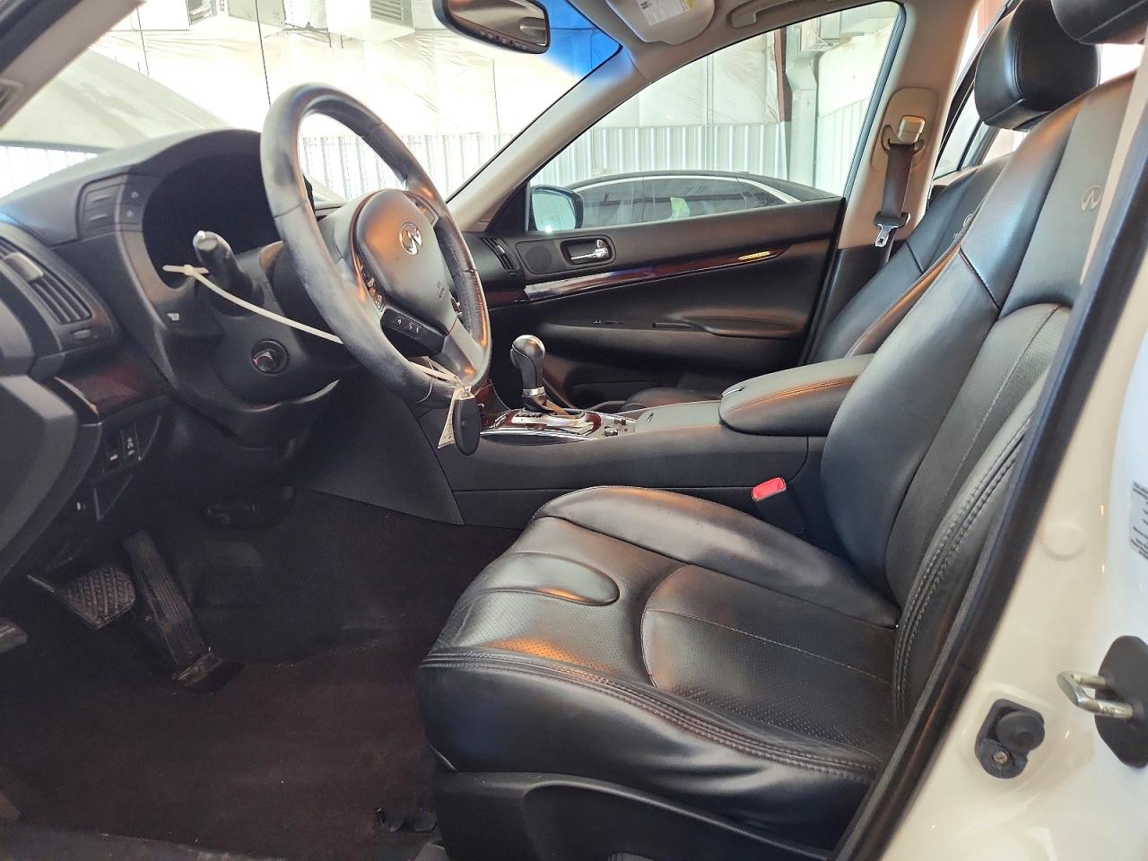 2013 Infiniti G37 Sedan X White vin: JN1CV6AR3DM354532