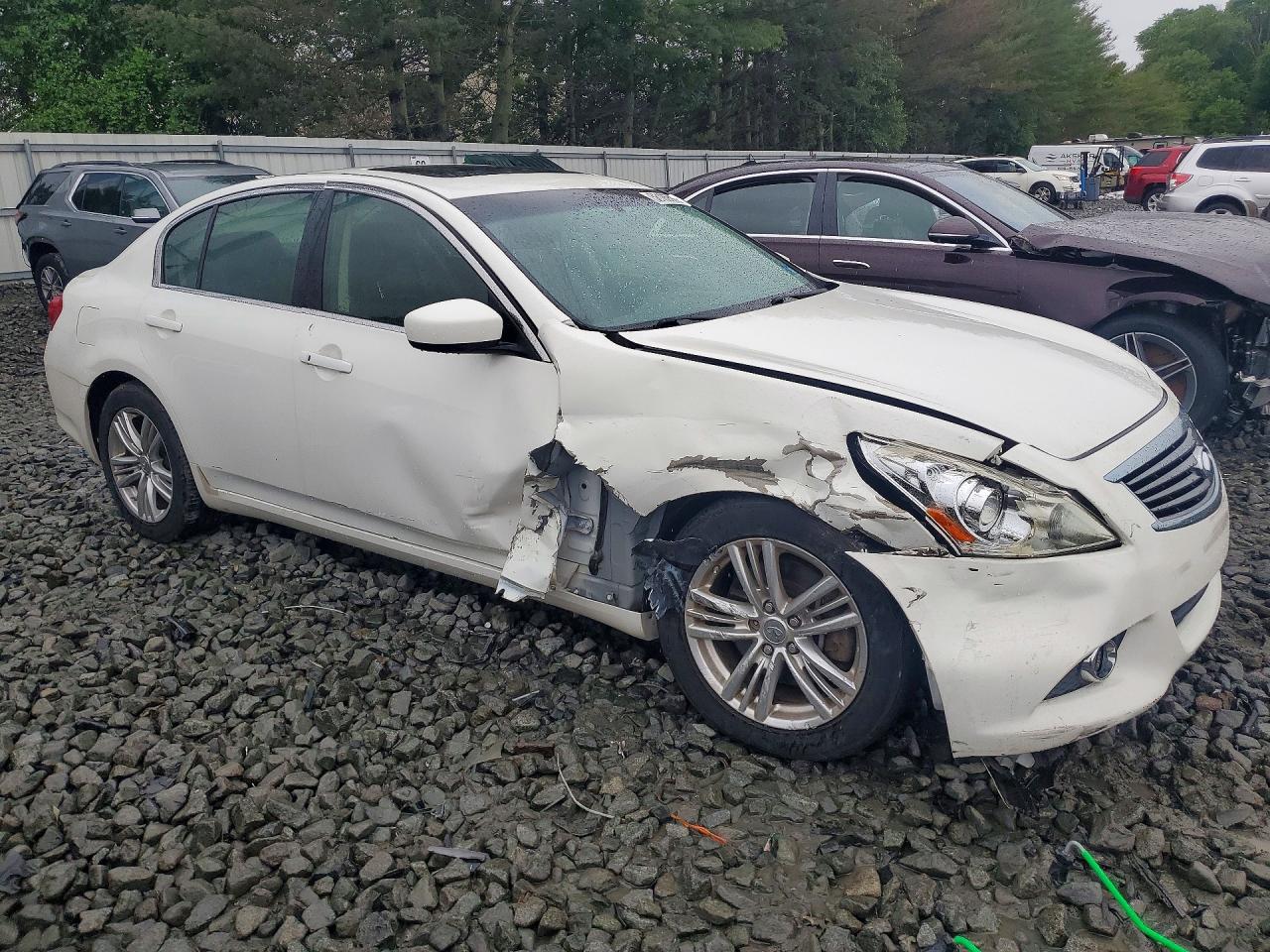 2013 Infiniti G37 Sedan X Белый vin: JN1CV6AR3DM356717