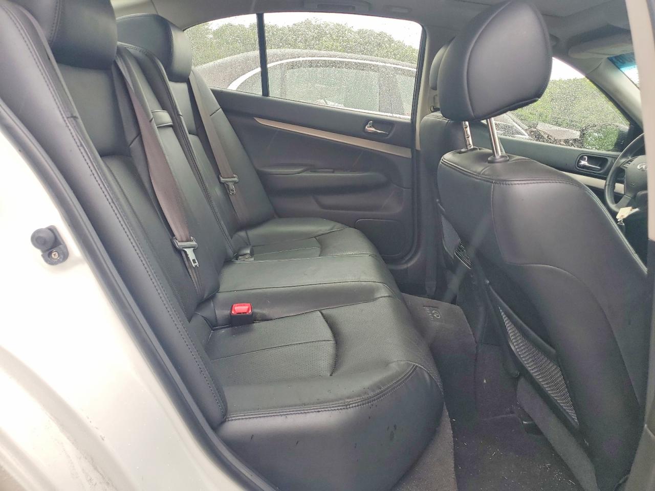 2013 Infiniti G37 Sedan X Белый vin: JN1CV6AR3DM356717