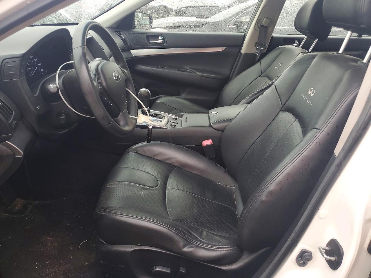 2013 Infiniti G37 Sedan X Белый vin: JN1CV6AR3DM356717
