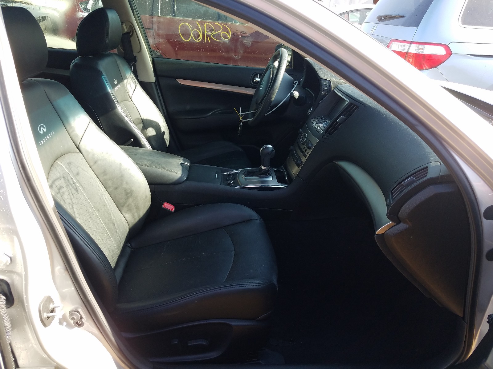 2013 Infiniti G37  Серебряный vin: JN1CV6AR3DM357138
