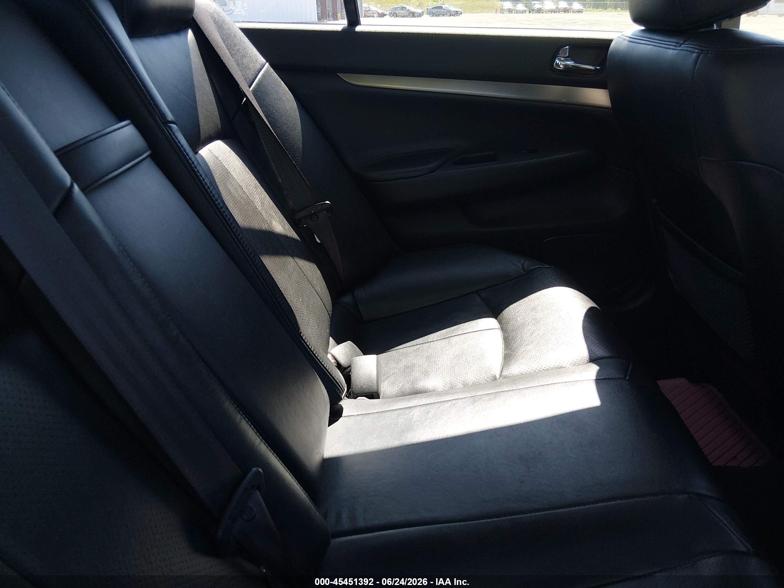 2013 Infiniti G37x   Black vin: JN1CV6AR3DM755143