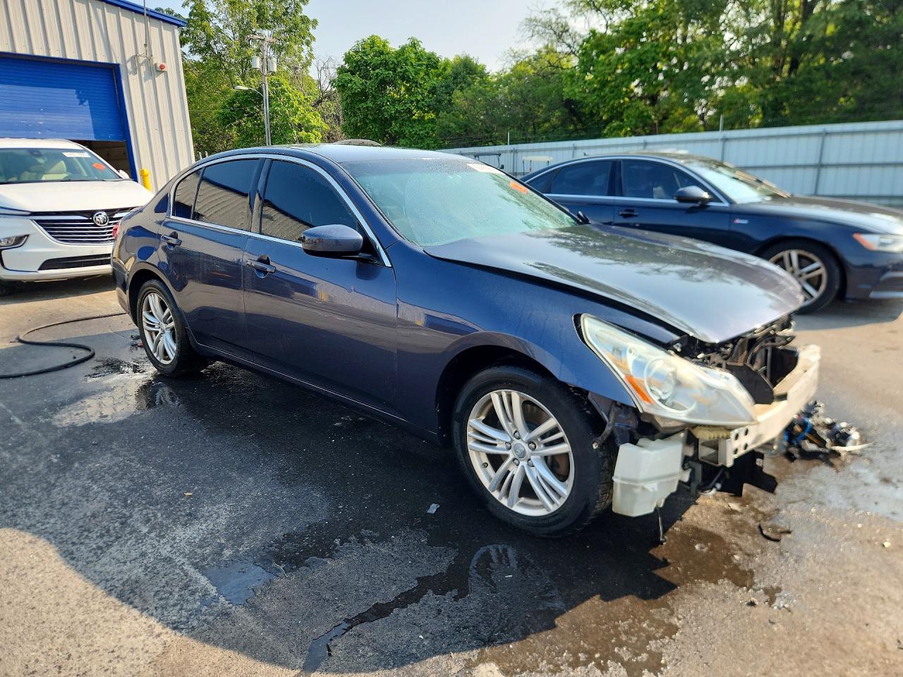 2013 Infiniti G37 Sedan X Серый vin: JN1CV6AR3DM757491