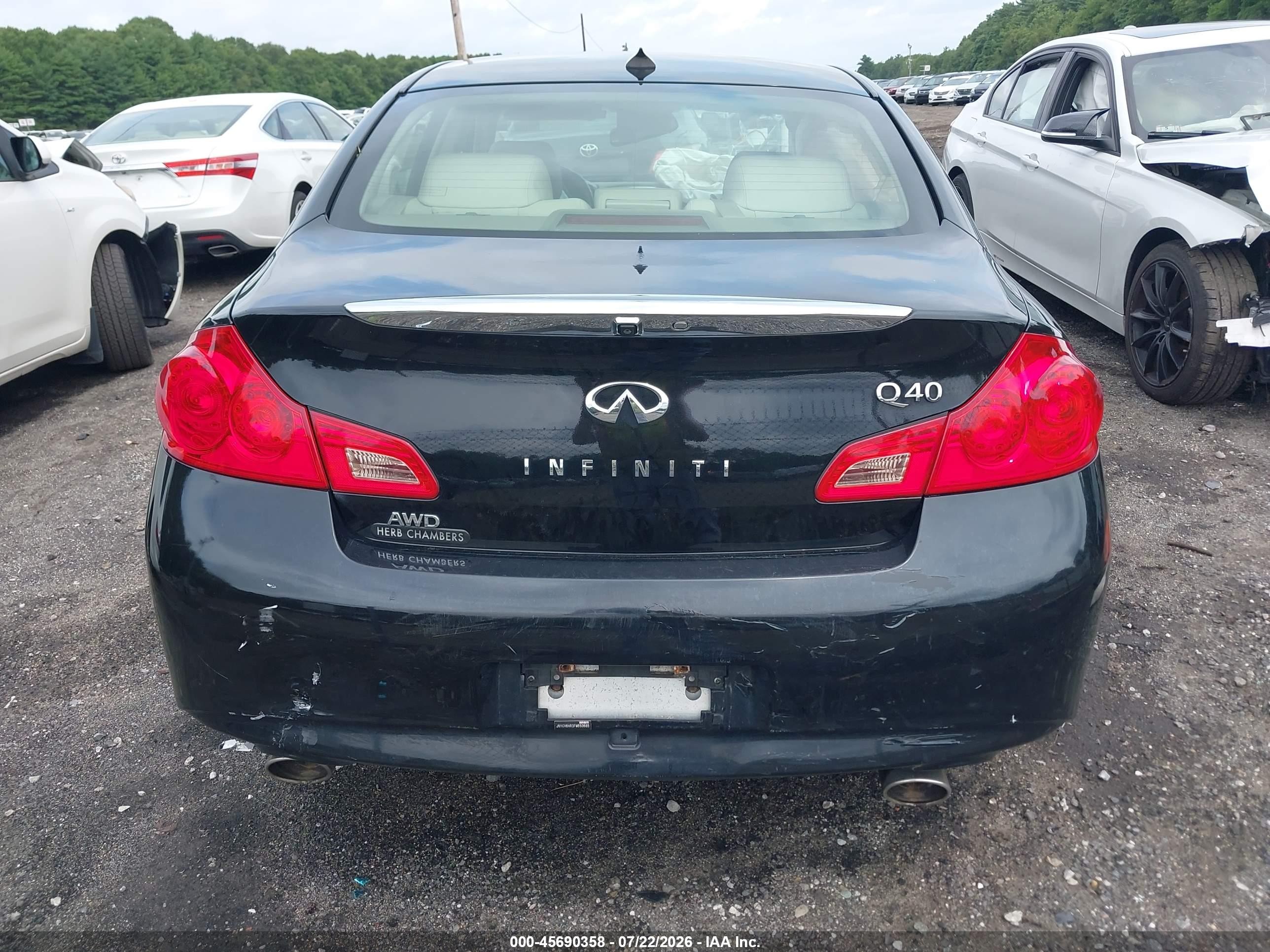 2015 Infiniti Q40   Black vin: JN1CV6AR3FM650685