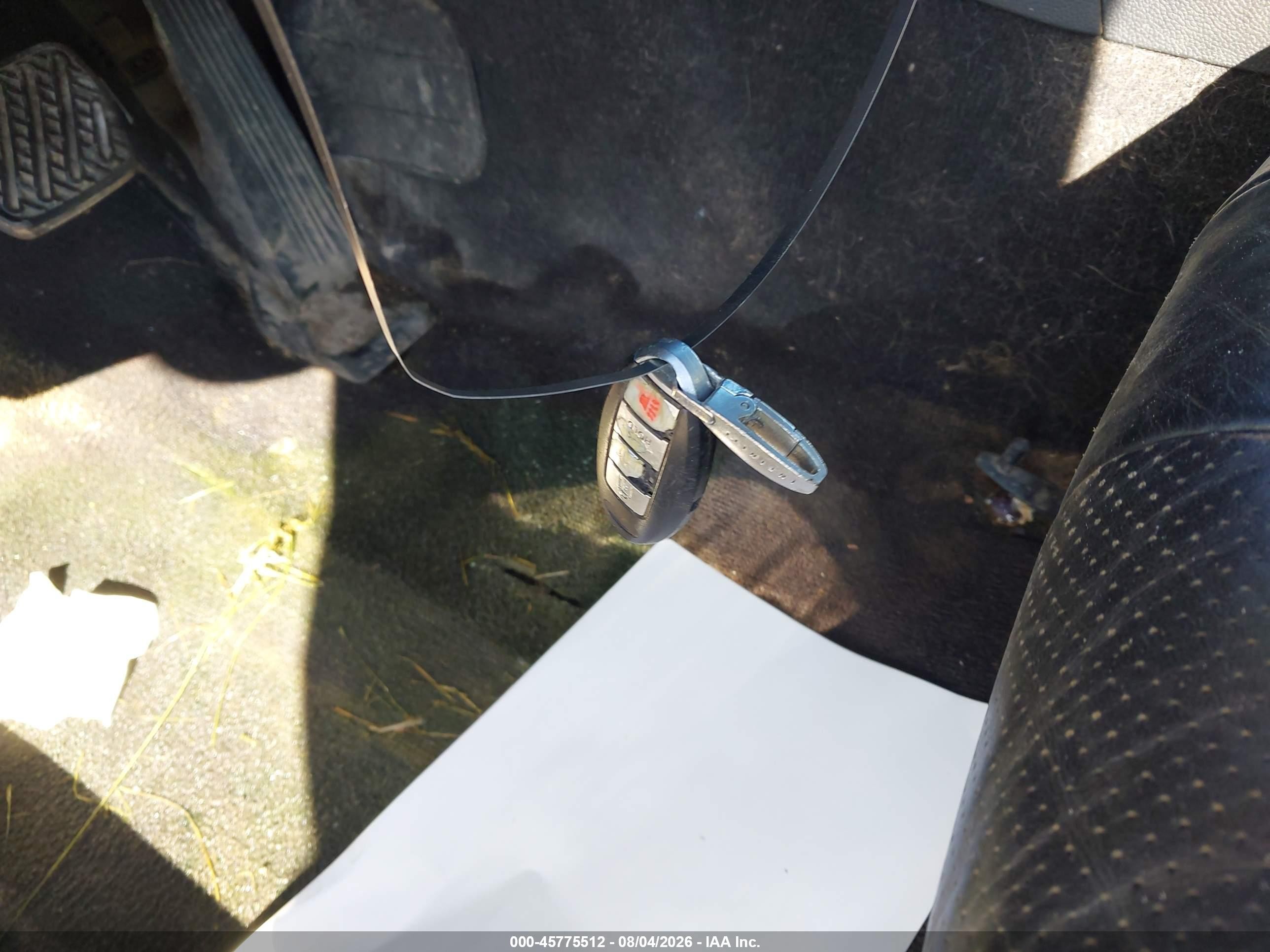 2010 Infiniti G37x   Серебряный vin: JN1CV6AR4AM251146