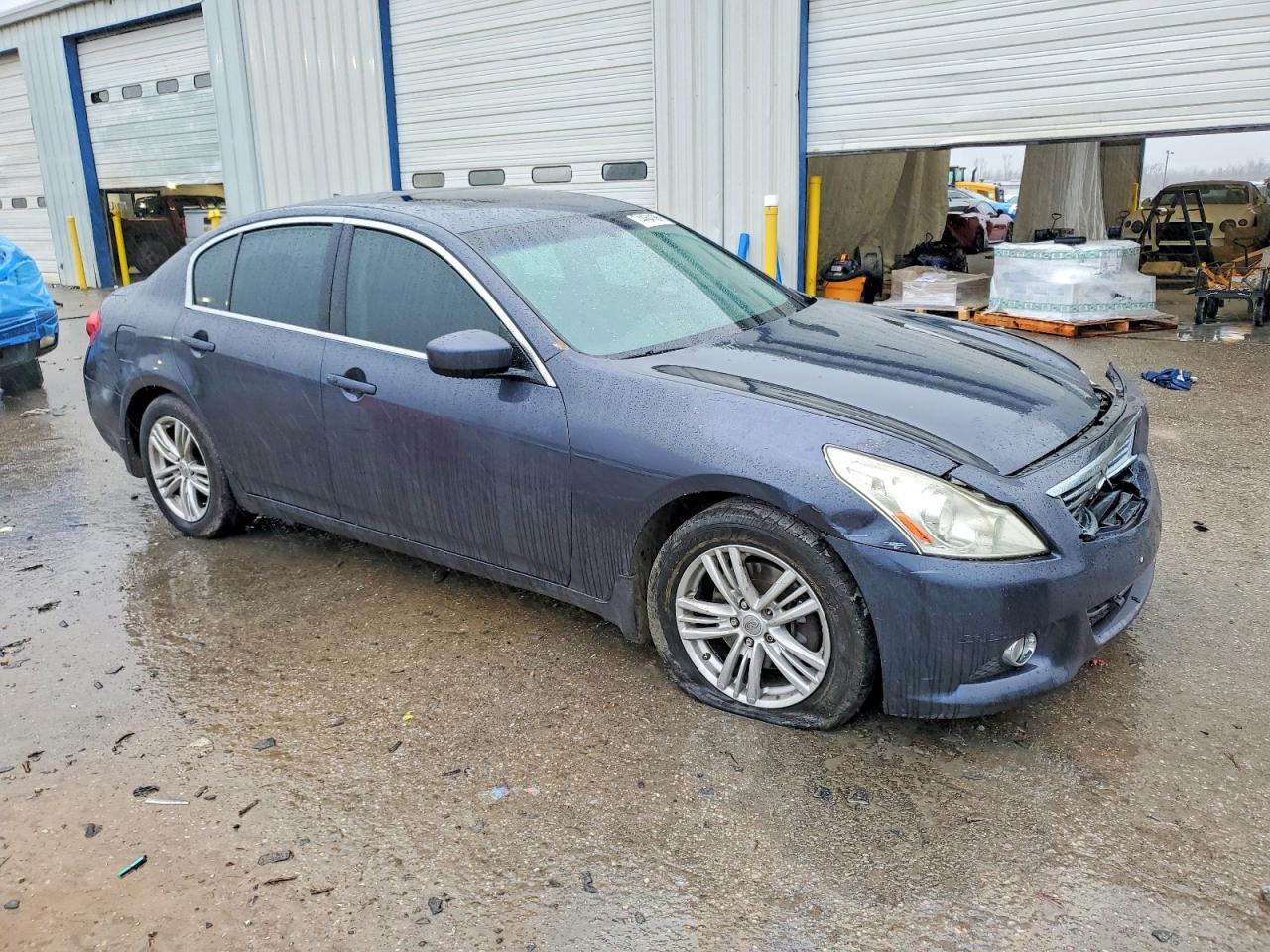 2010 Infiniti G37 Blue vin: JN1CV6AR4AM251714