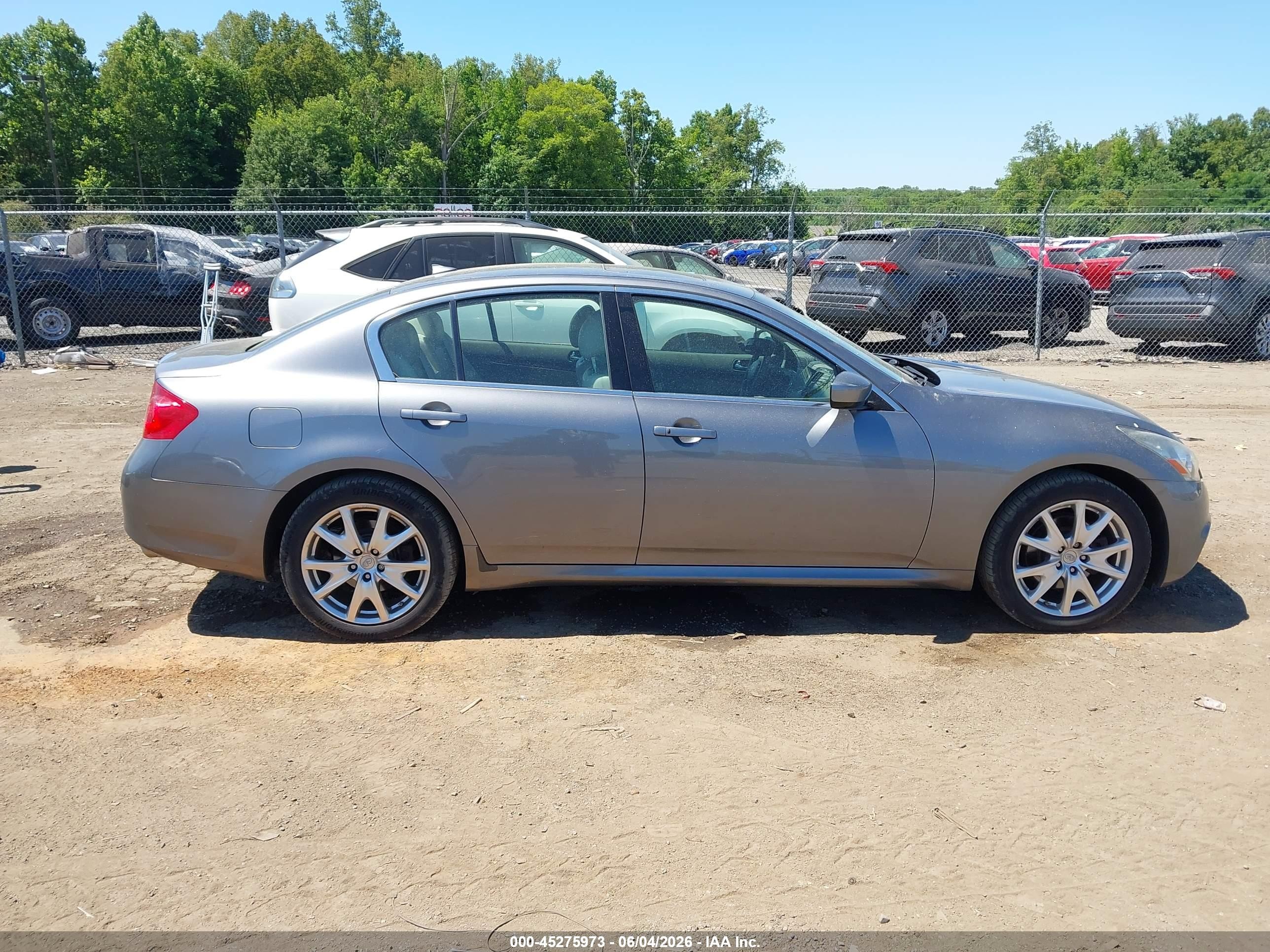 2011 Infiniti G37x   Gray vin: JN1CV6AR4BM401337