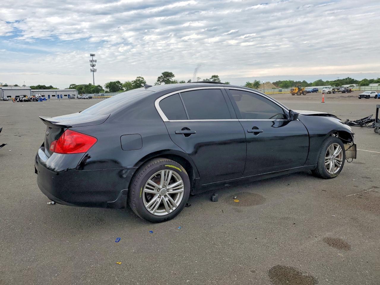 2011 Infiniti G37 Sedan X Black vin: JN1CV6AR4BM410135