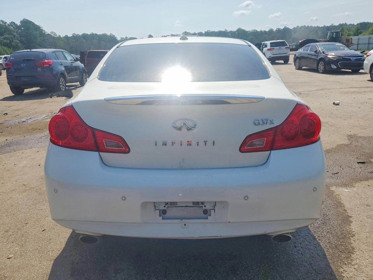2012 Infiniti G37 Sedan X White vin: JN1CV6AR4CM674005