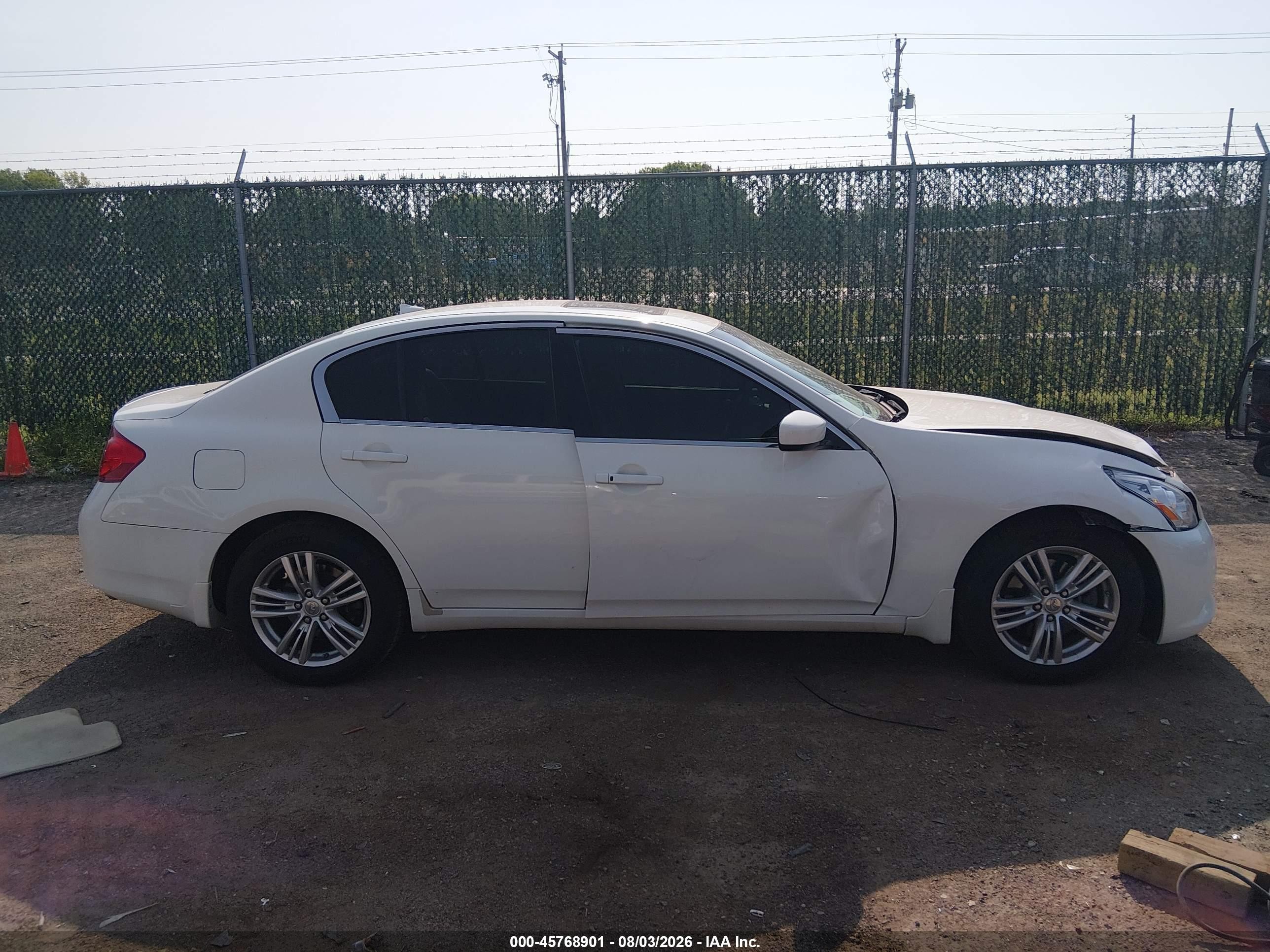 2012 Infiniti G37x   White vin: JN1CV6AR4CM971341