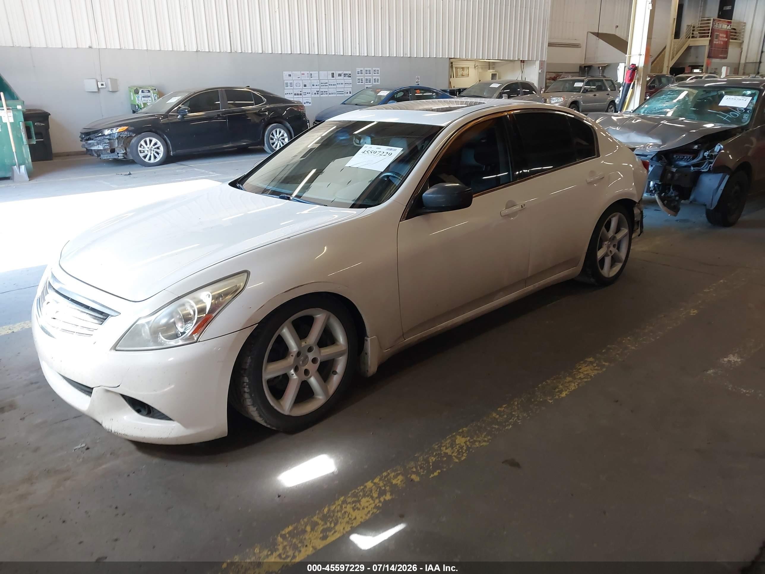 2012 Infiniti G37x   White vin: JN1CV6AR4CM975292