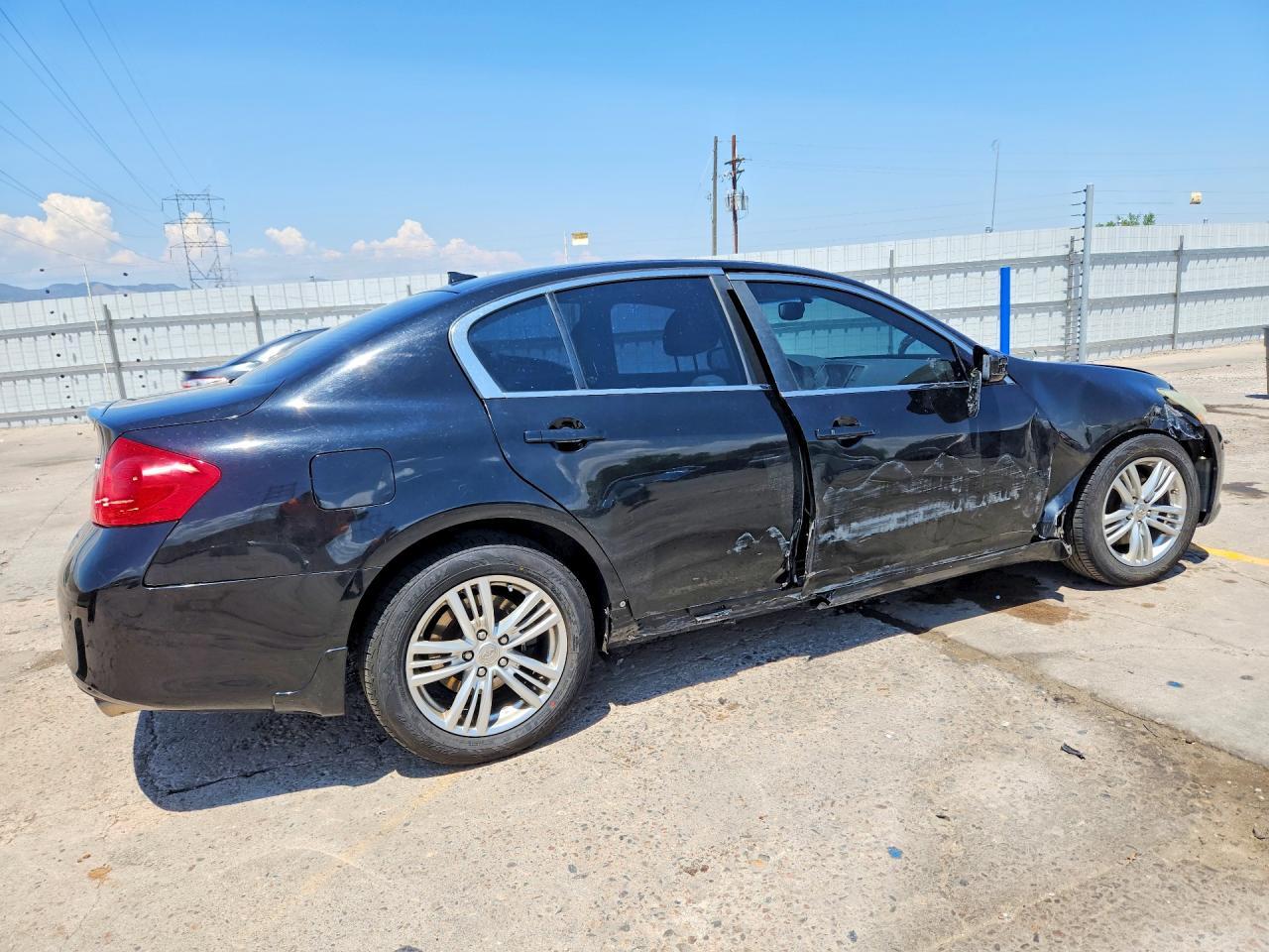 2013 Infiniti G37 Sedan X Черный vin: JN1CV6AR4DM758794