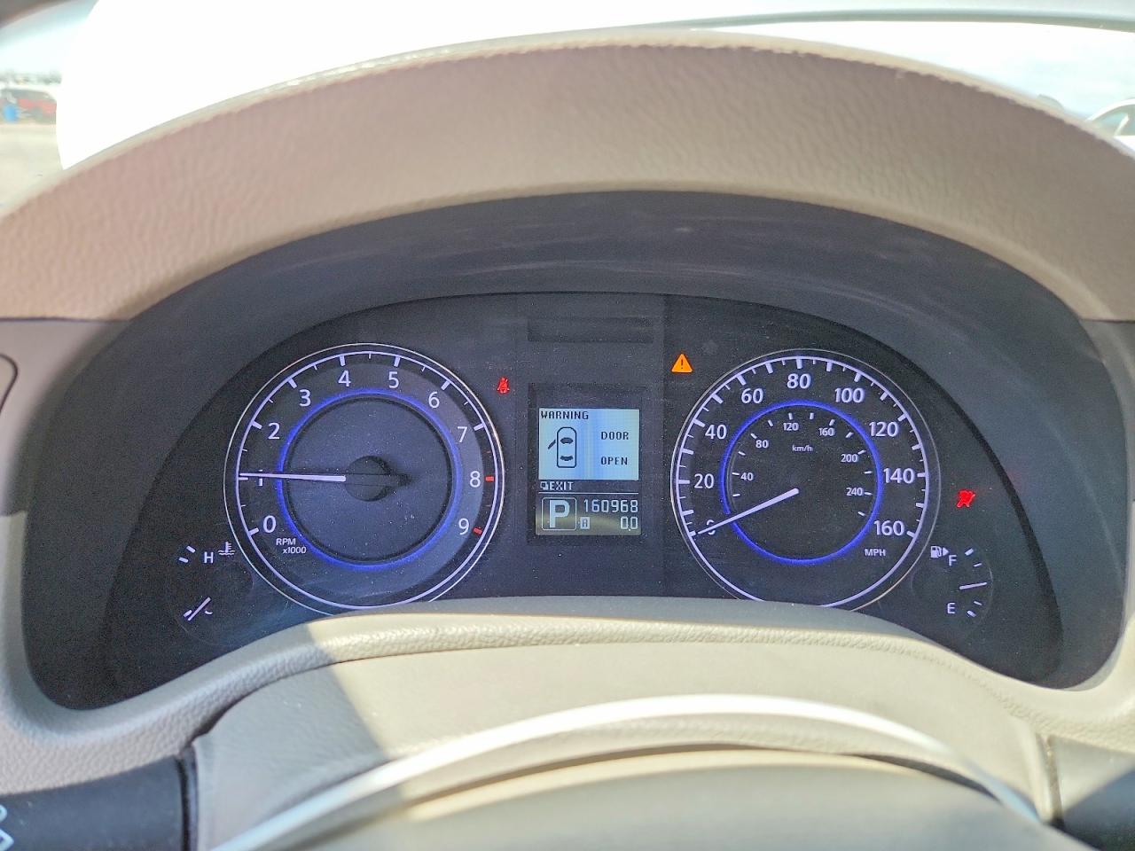 2013 Infiniti G37 Sedan X Серебряный vin: JN1CV6AR4DM762909