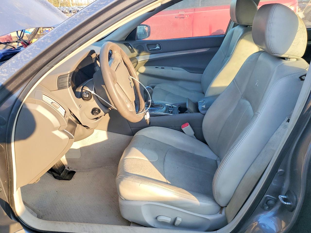 2013 Infiniti G37 Silver vin: JN1CV6AR4DM766104