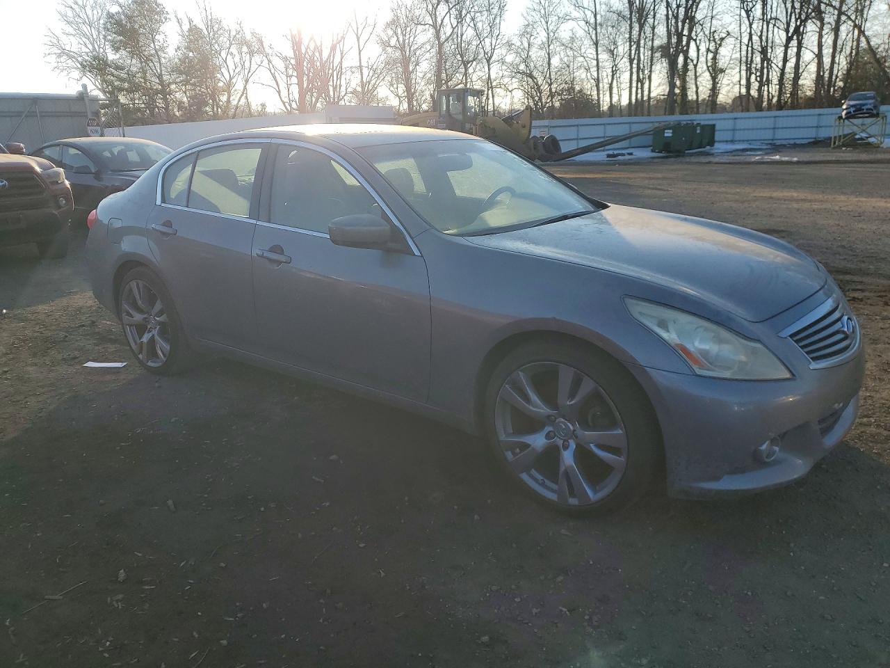 2013 Infiniti G37 Silver vin: JN1CV6AR4DM766104
