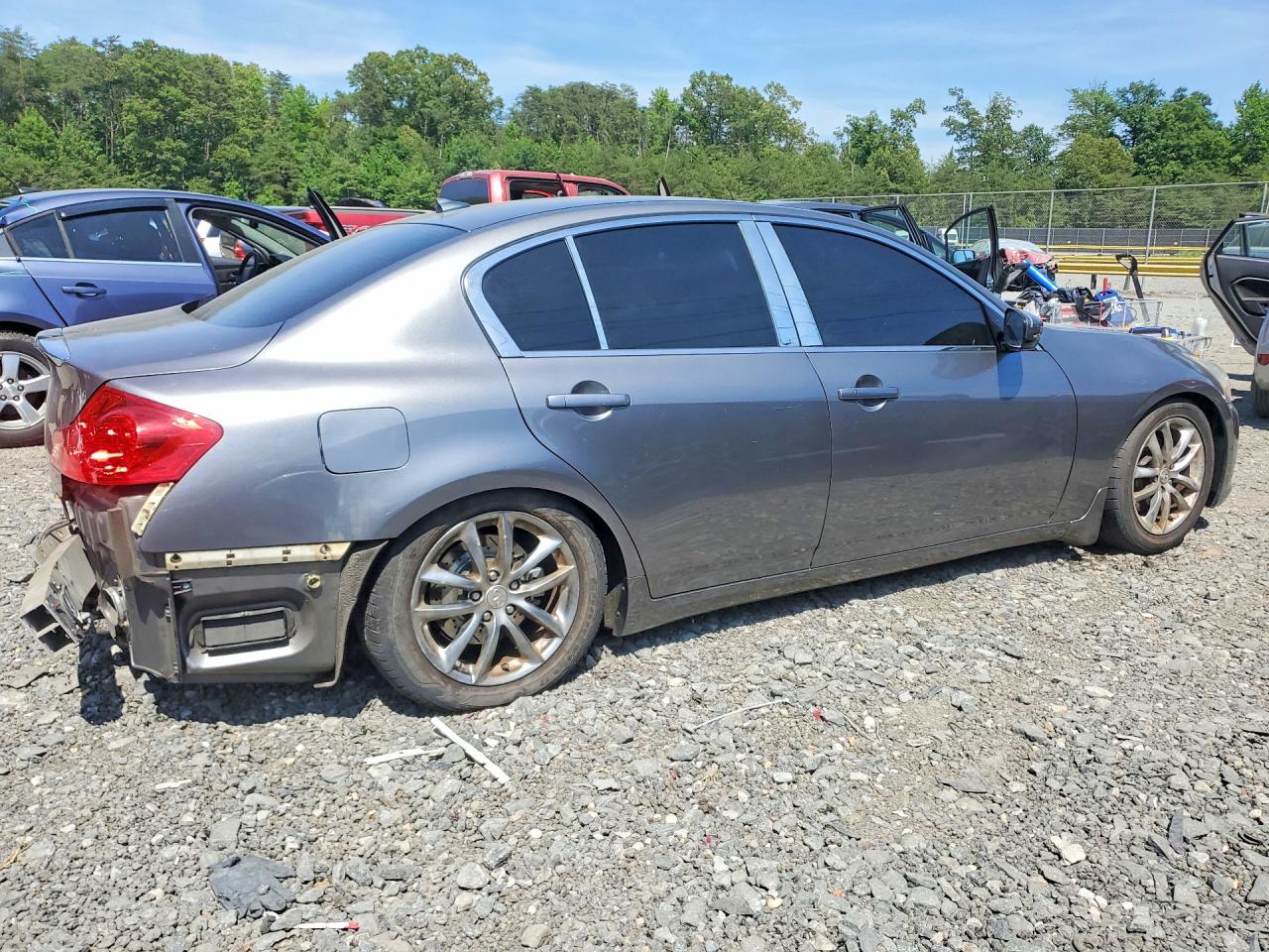2013 Infiniti G37 Sedan X Серый vin: JN1CV6AR4DM767804