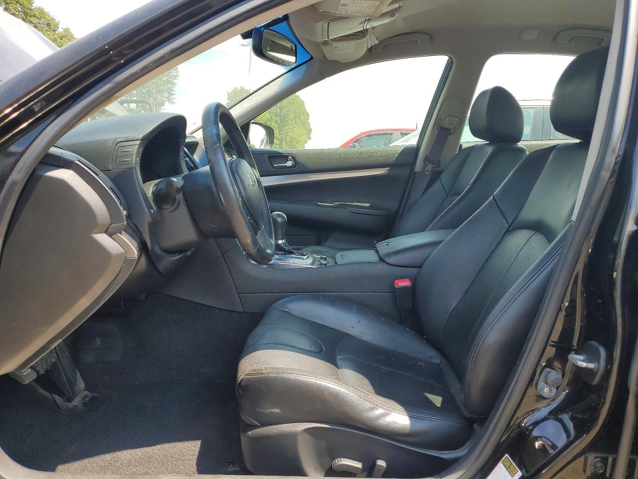 2015 Infiniti Q40 Base Black vin: JN1CV6AR4FM521760