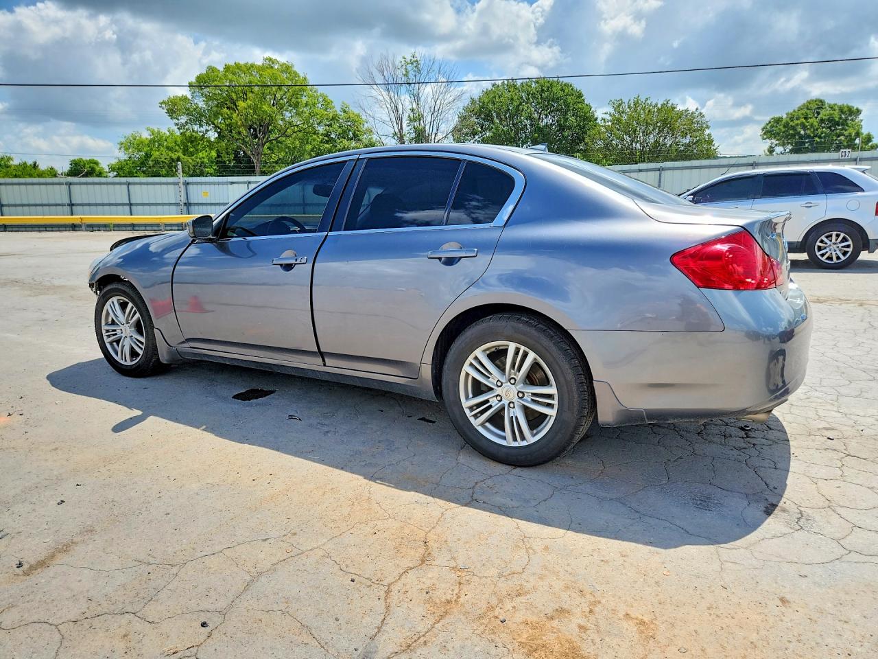2015 Infiniti Q40 Base Gray vin: JN1CV6AR4FM523301