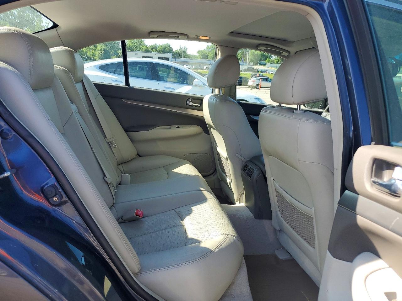 2010 Infiniti G37 Sedan X Серый vin: JN1CV6AR5AM254329
