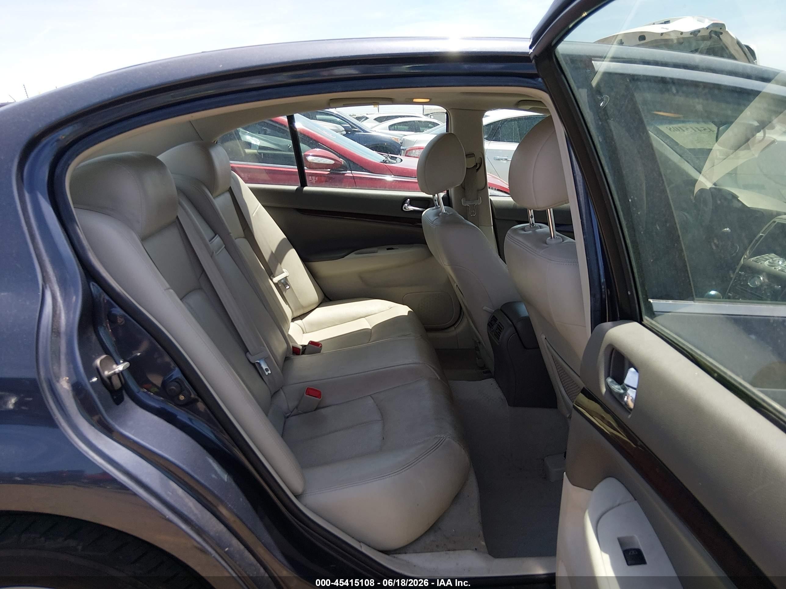 2010 Infiniti G37x   Blue vin: JN1CV6AR5AM461688