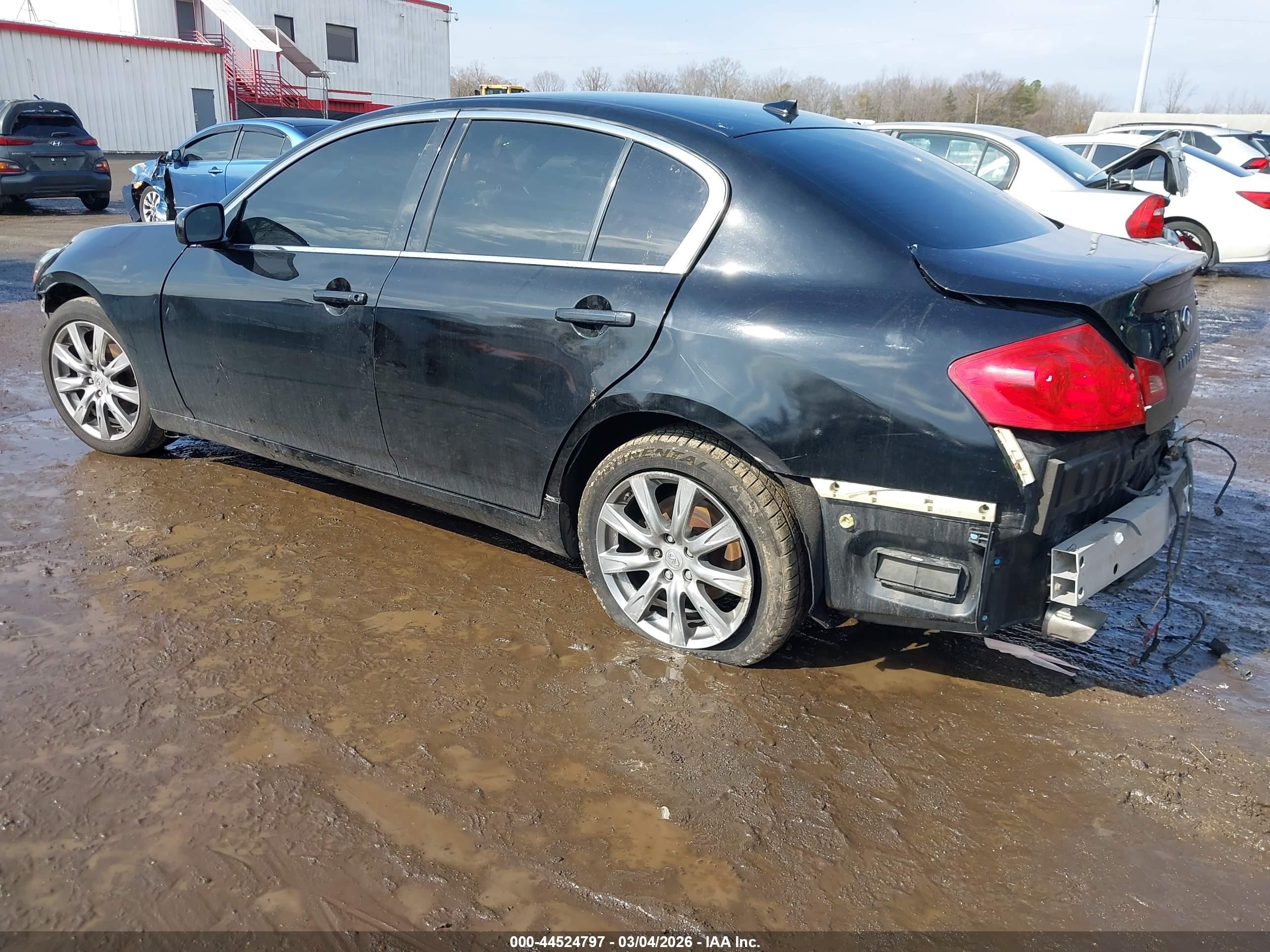 2011 Infiniti G37x   Черный vin: JN1CV6AR5BM353220