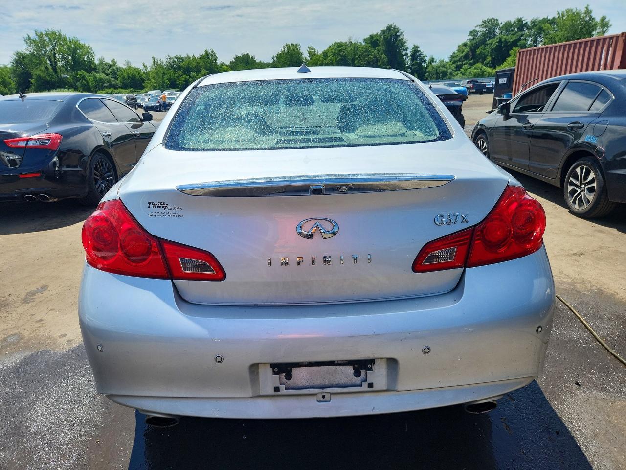 2011 Infiniti G37 Sedan X Серебряный vin: JN1CV6AR5BM355887