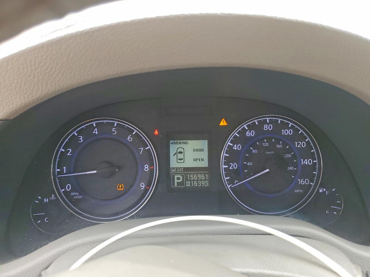 2011 Infiniti G37 Sedan X Белый vin: JN1CV6AR5BM401671