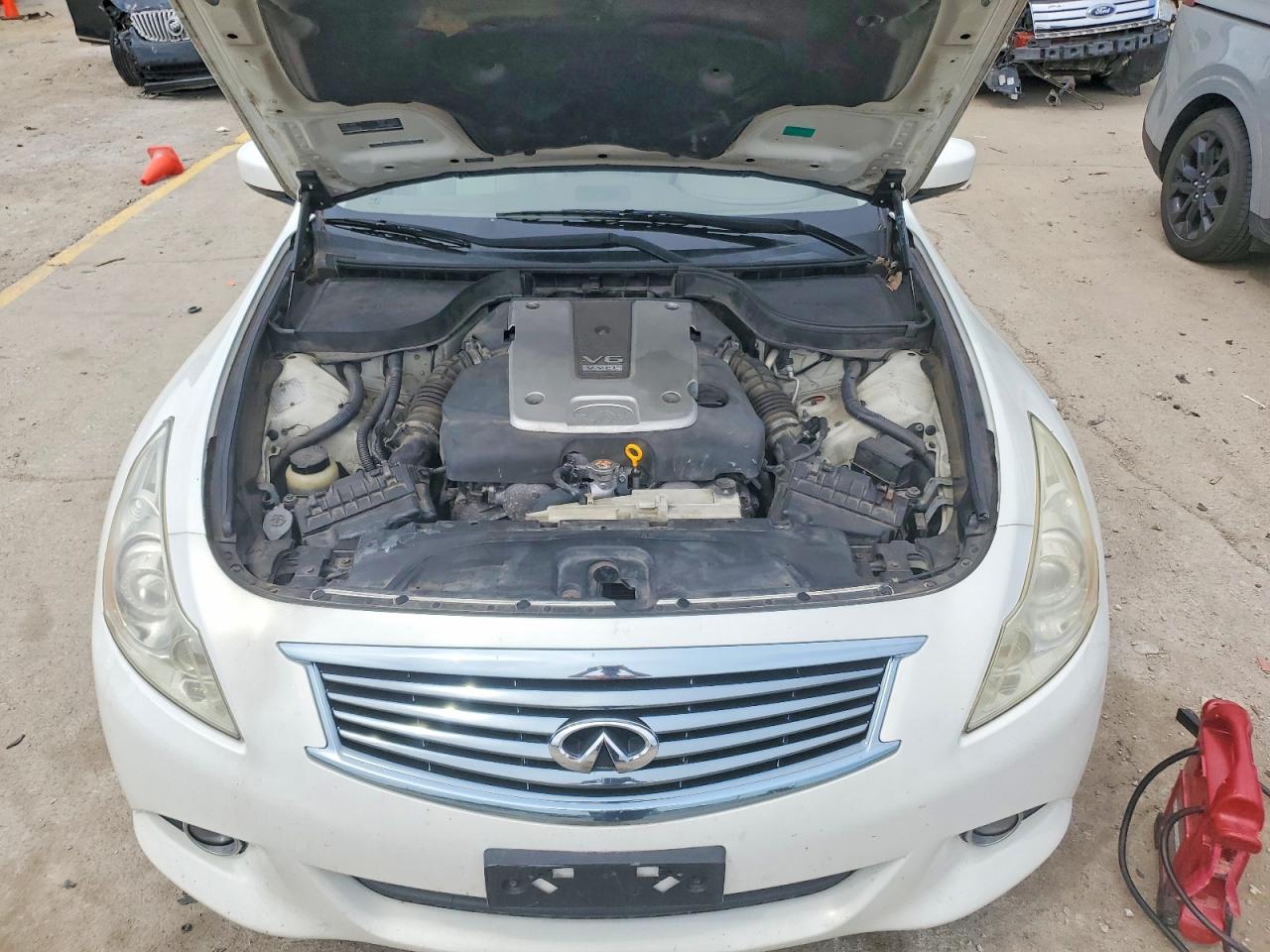 2011 Infiniti G37 Sedan X Белый vin: JN1CV6AR5BM401671
