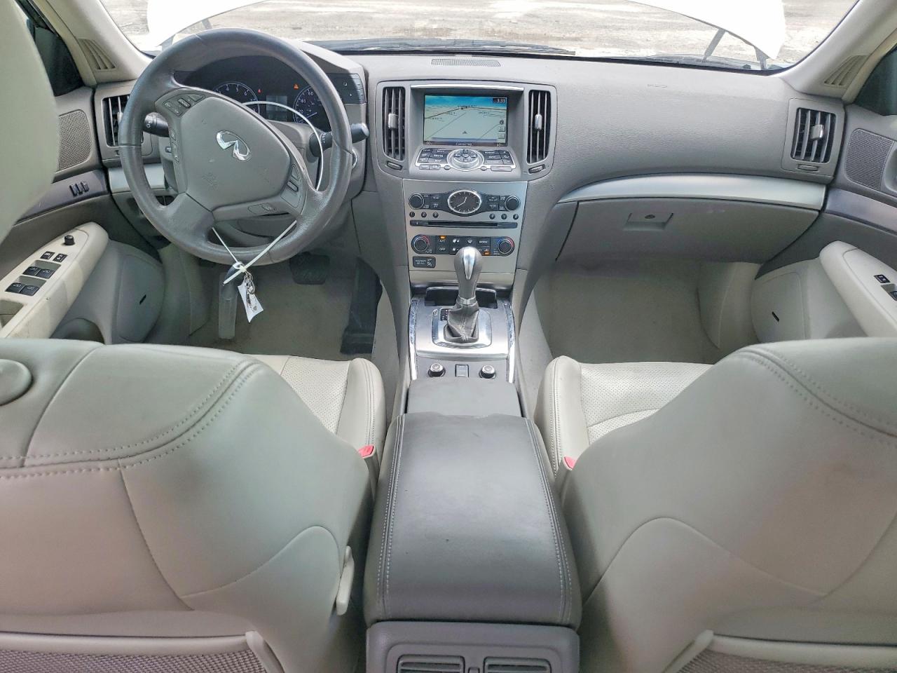 2011 Infiniti G37 Sedan X Белый vin: JN1CV6AR5BM401671