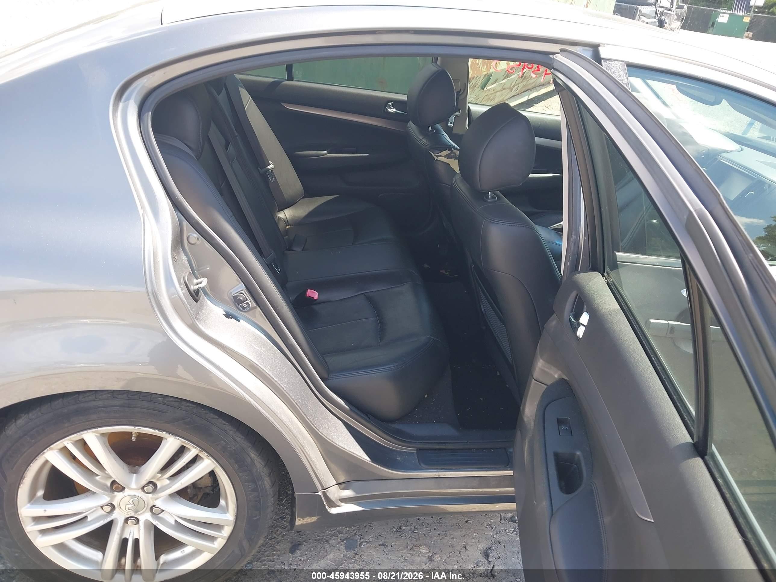 2011 Infiniti G37x   Серый vin: JN1CV6AR5BM403078