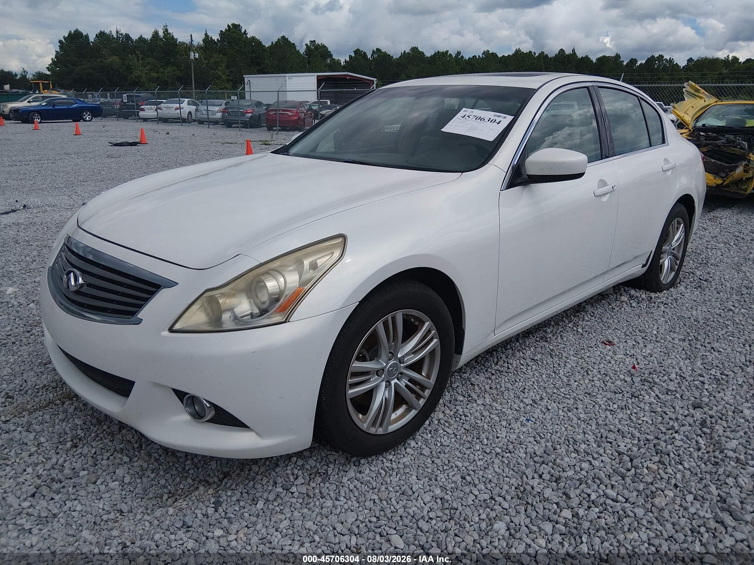 2011 Infiniti G37x   Белый vin: JN1CV6AR5BM404179