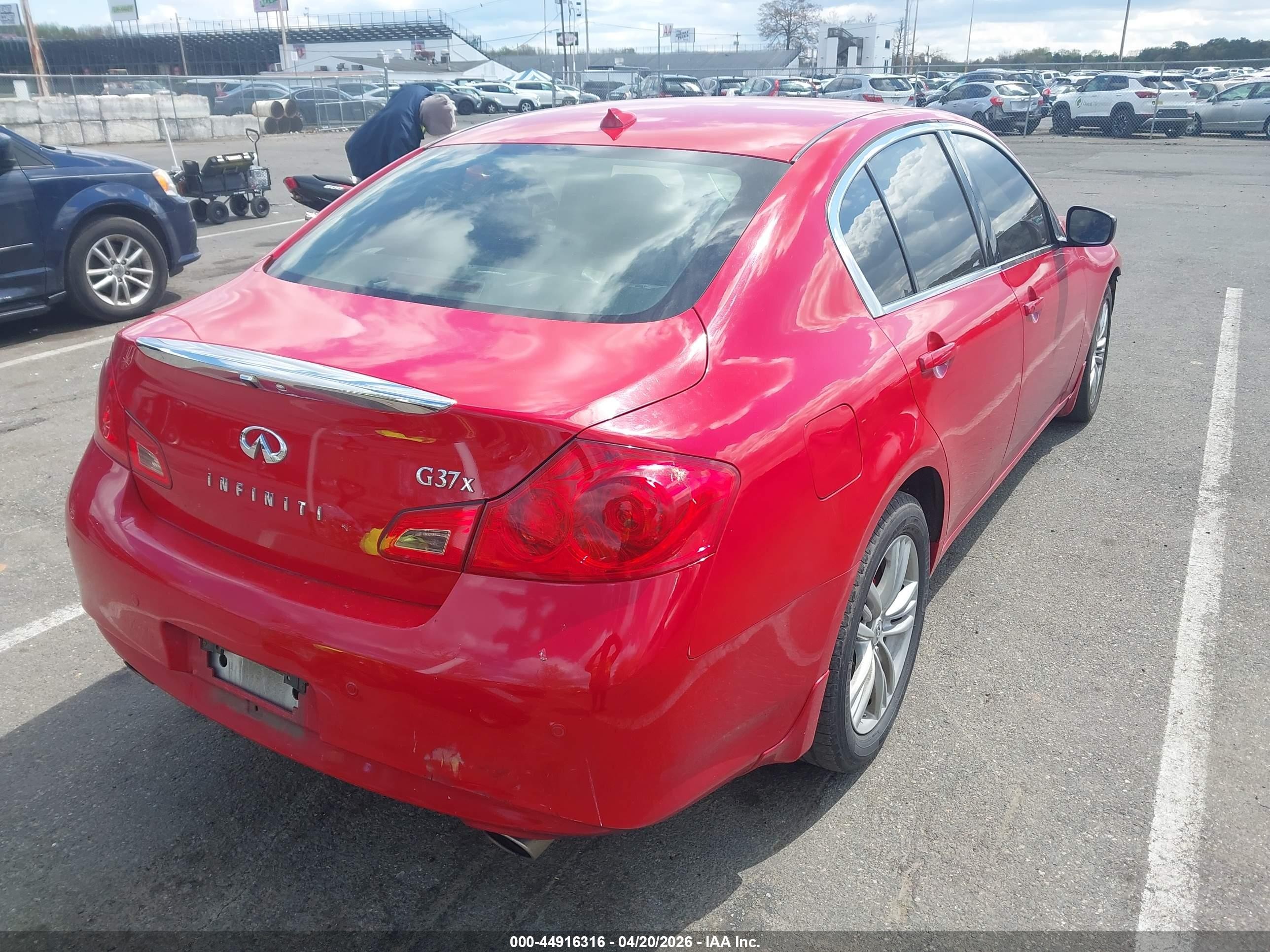 2012 Infiniti G37x Красный vin: JN1CV6AR5CM671386