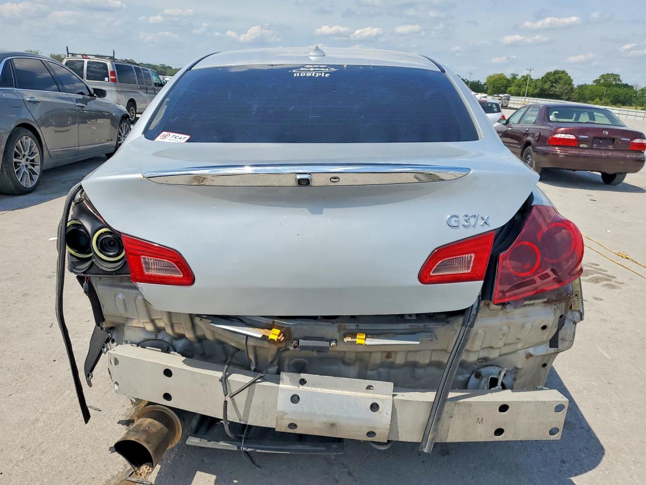 2012 Infiniti G37 Sedan X Серебряный vin: JN1CV6AR5CM671453