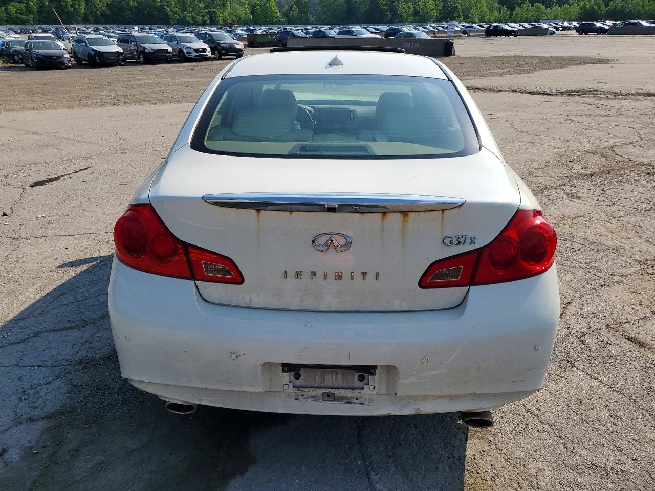 2012 Infiniti G37 Sedan White vin: JN1CV6AR5CM673381