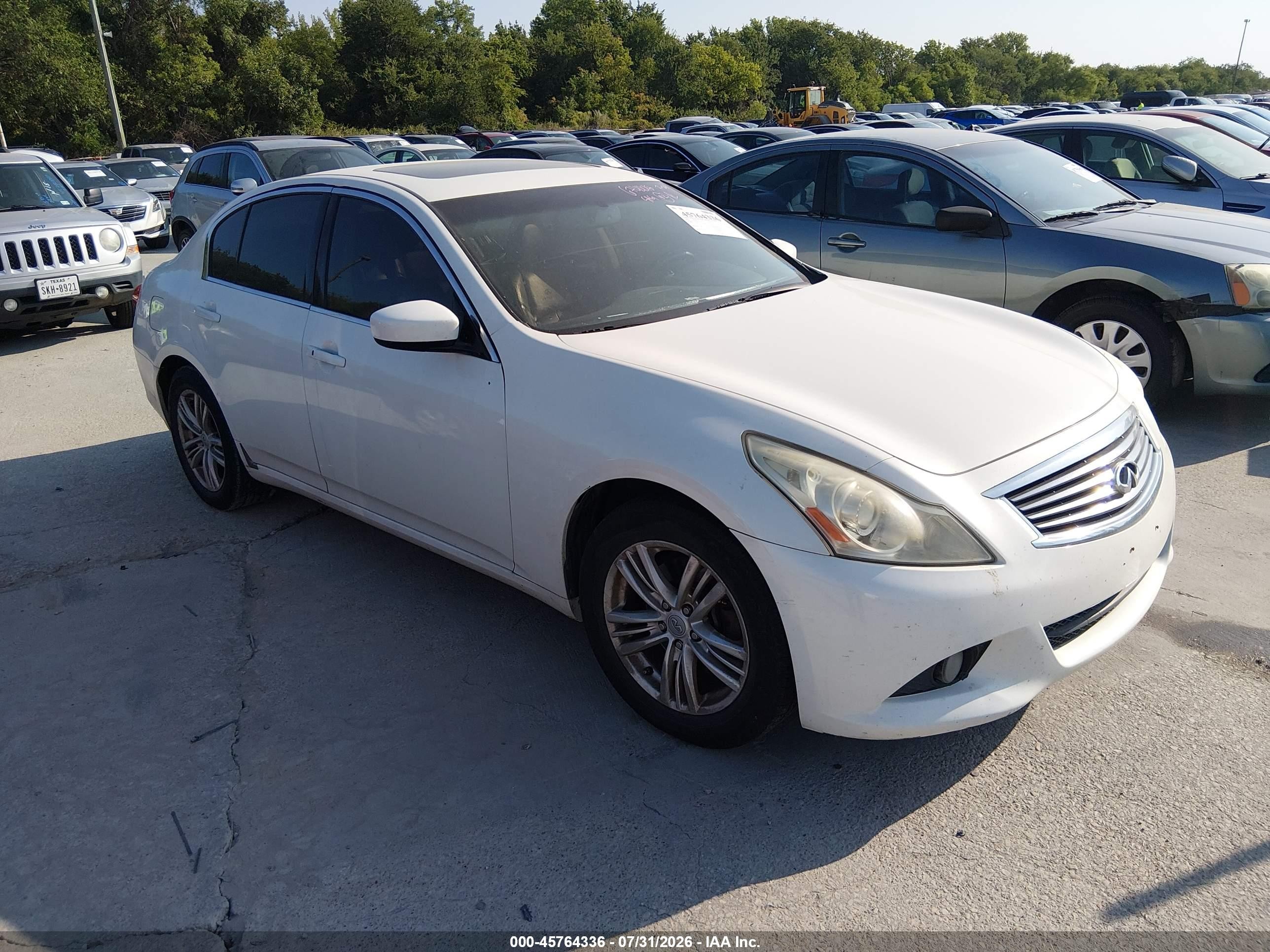 2012 Infiniti G37x   White vin: JN1CV6AR5CM674448