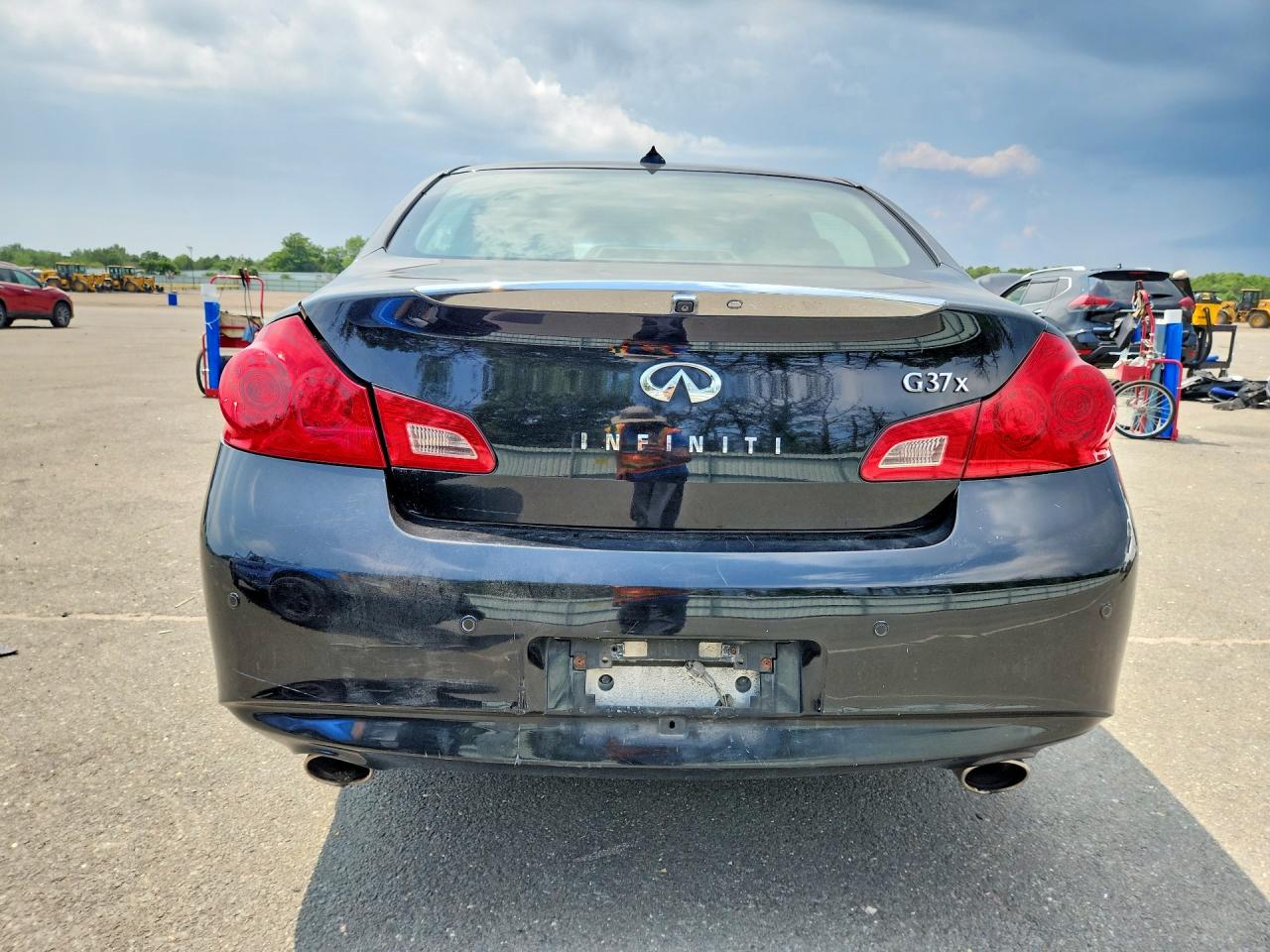 2013 Infiniti G37 Sedan X Черный vin: JN1CV6AR5DM351289