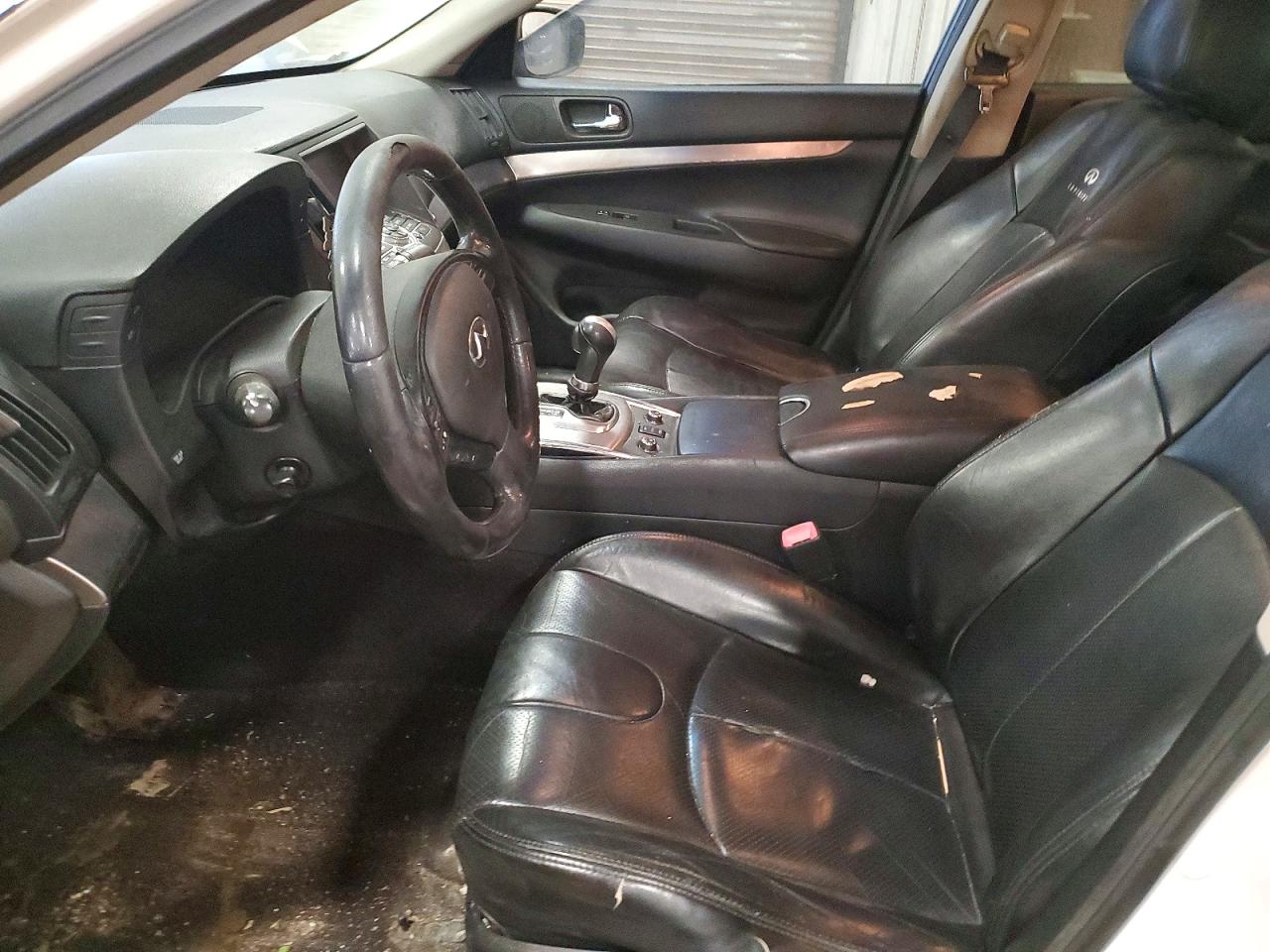 2013 Infiniti G37 Sedan X Белый vin: JN1CV6AR5DM352832