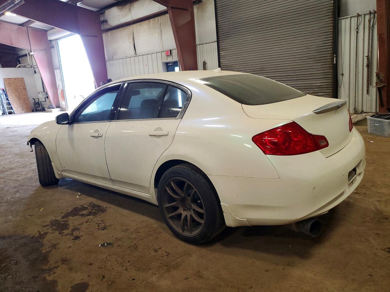 2013 Infiniti G37 Sedan X Белый vin: JN1CV6AR5DM352832