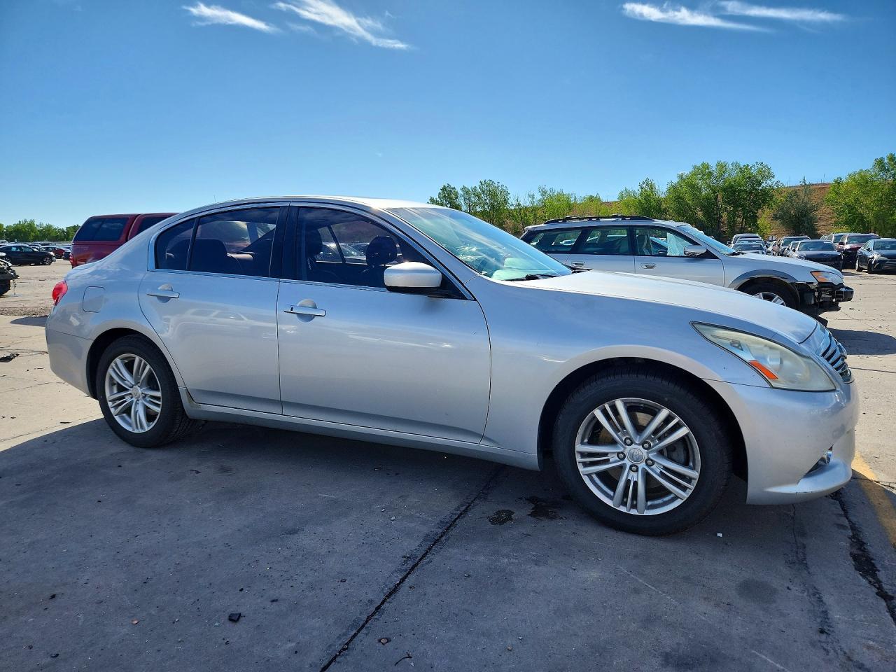 2013 Infiniti G37 Sedan X Silver vin: JN1CV6AR5DM751871