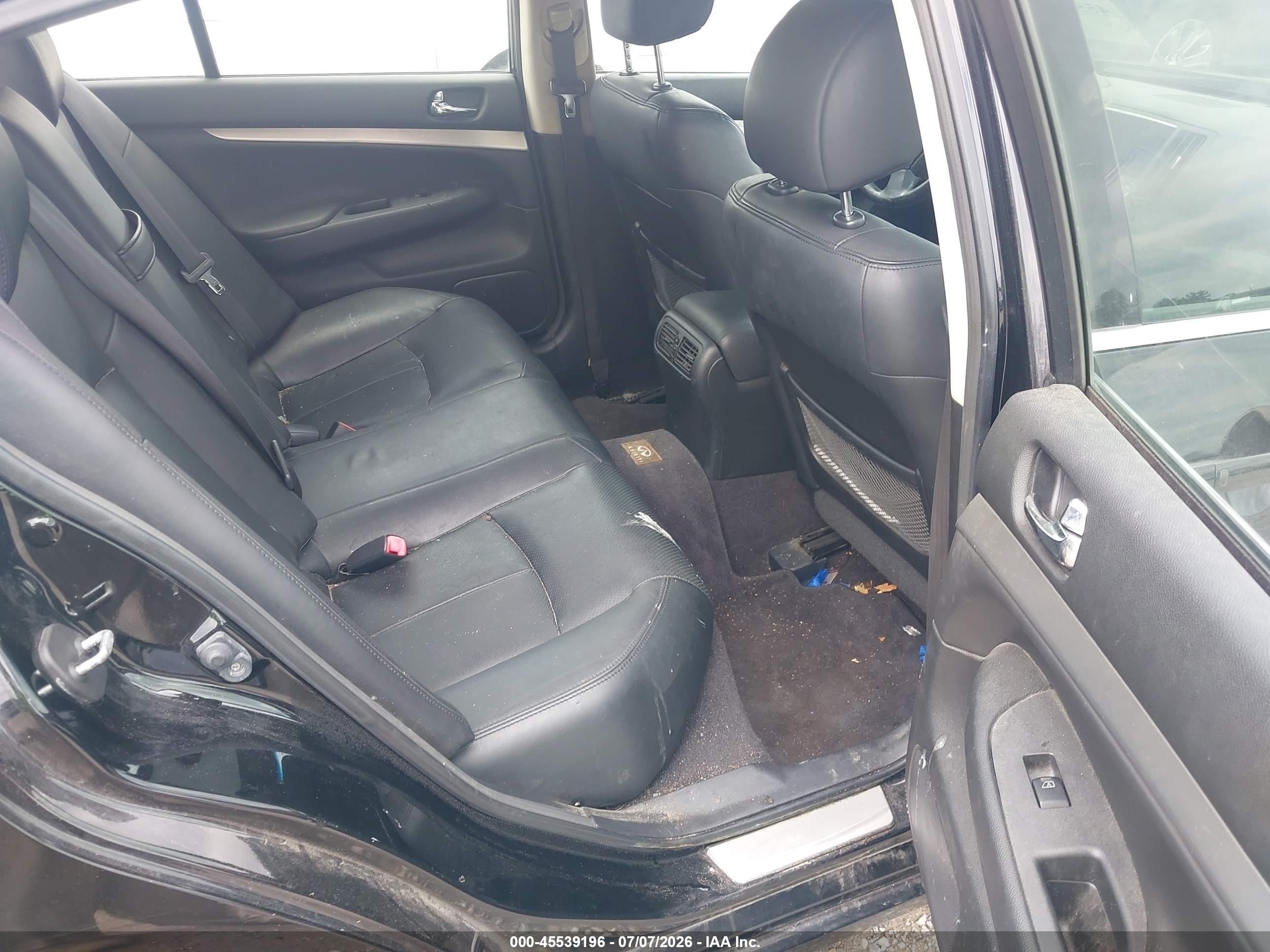 2013 Infiniti G37x   Black vin: JN1CV6AR5DM759369