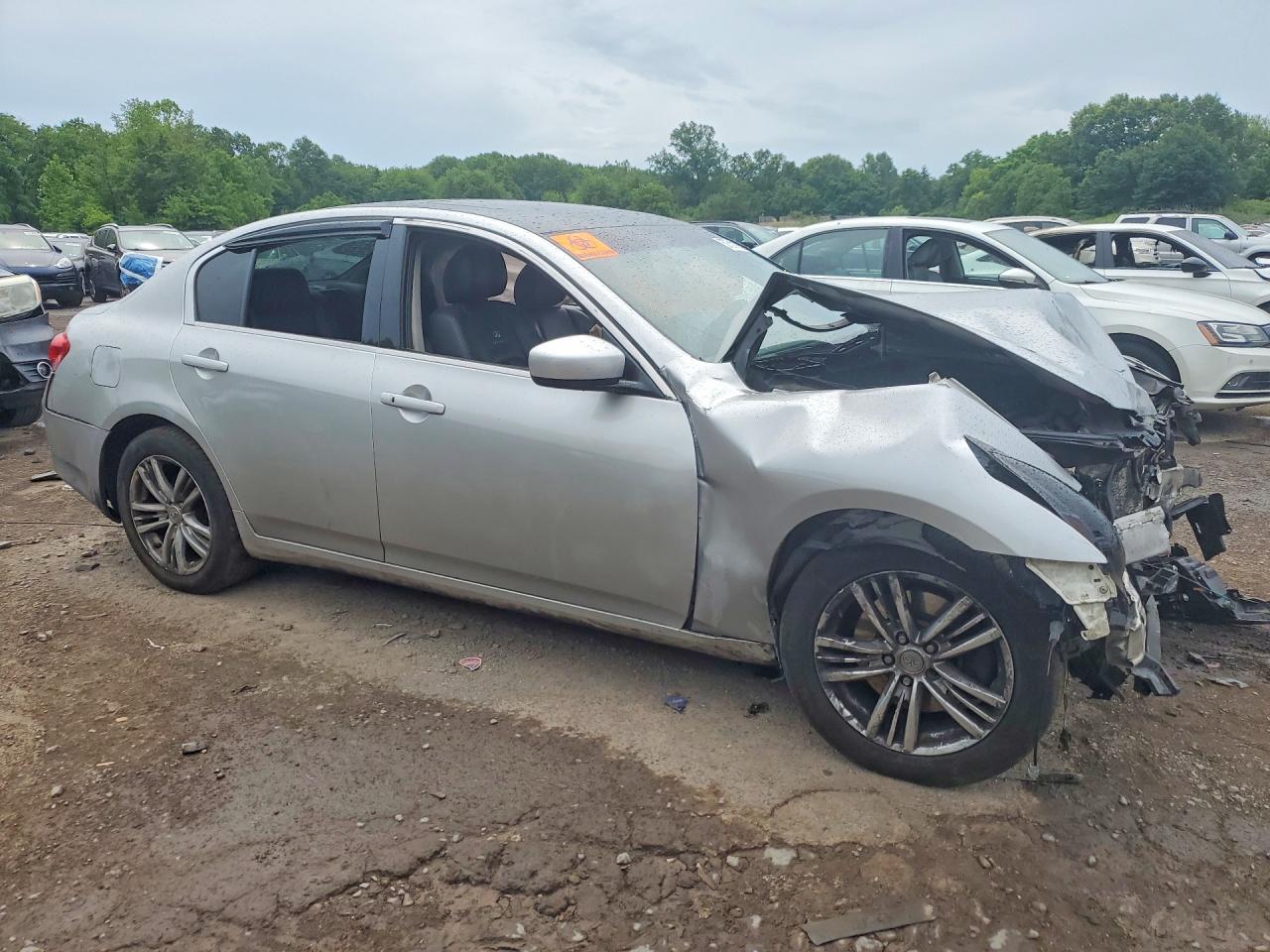 2013 Infiniti G37 Base Silver vin: JN1CV6AR5DM764149