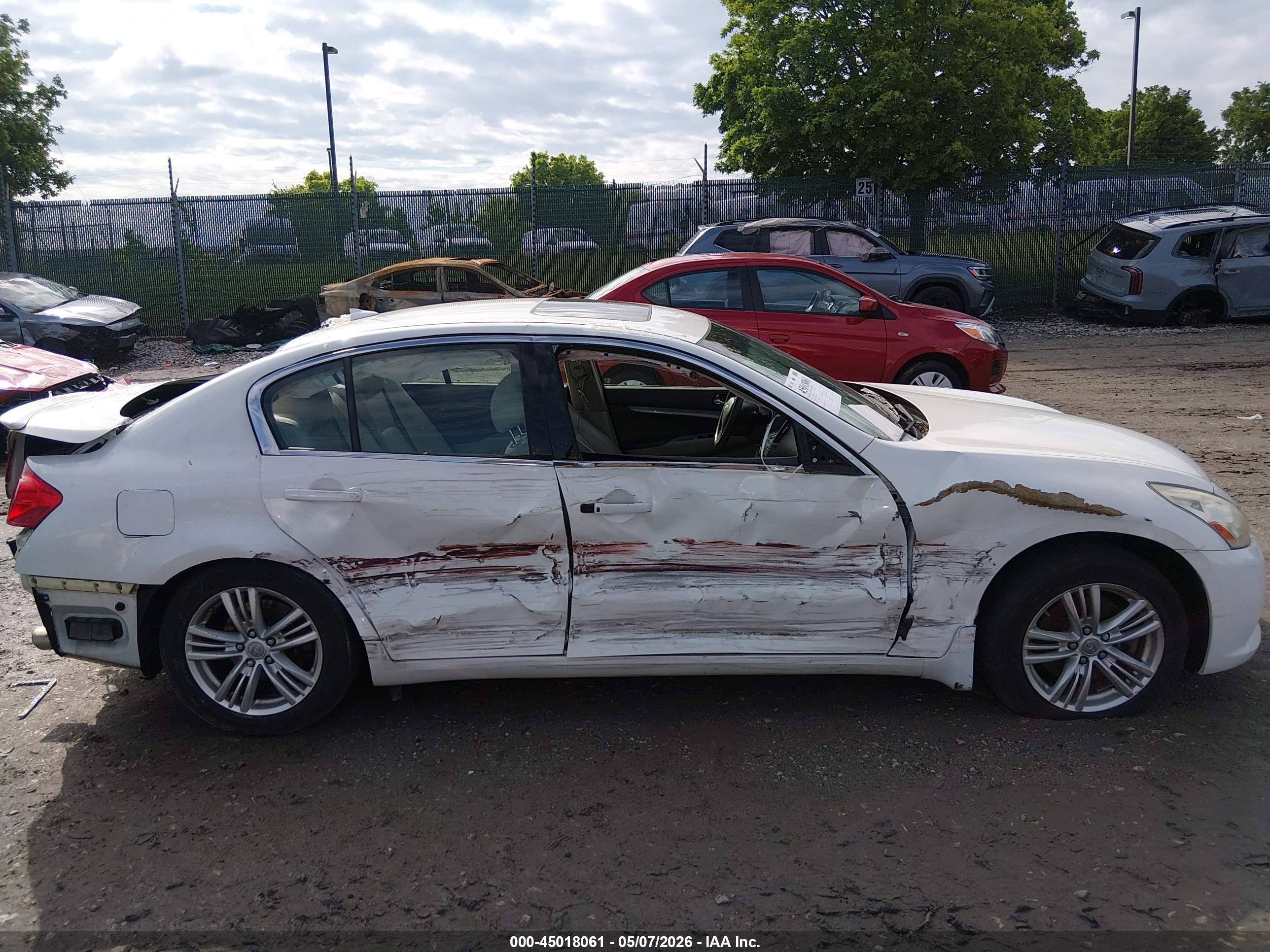 2010 Infiniti G37x White vin: JN1CV6AR6AM252346
