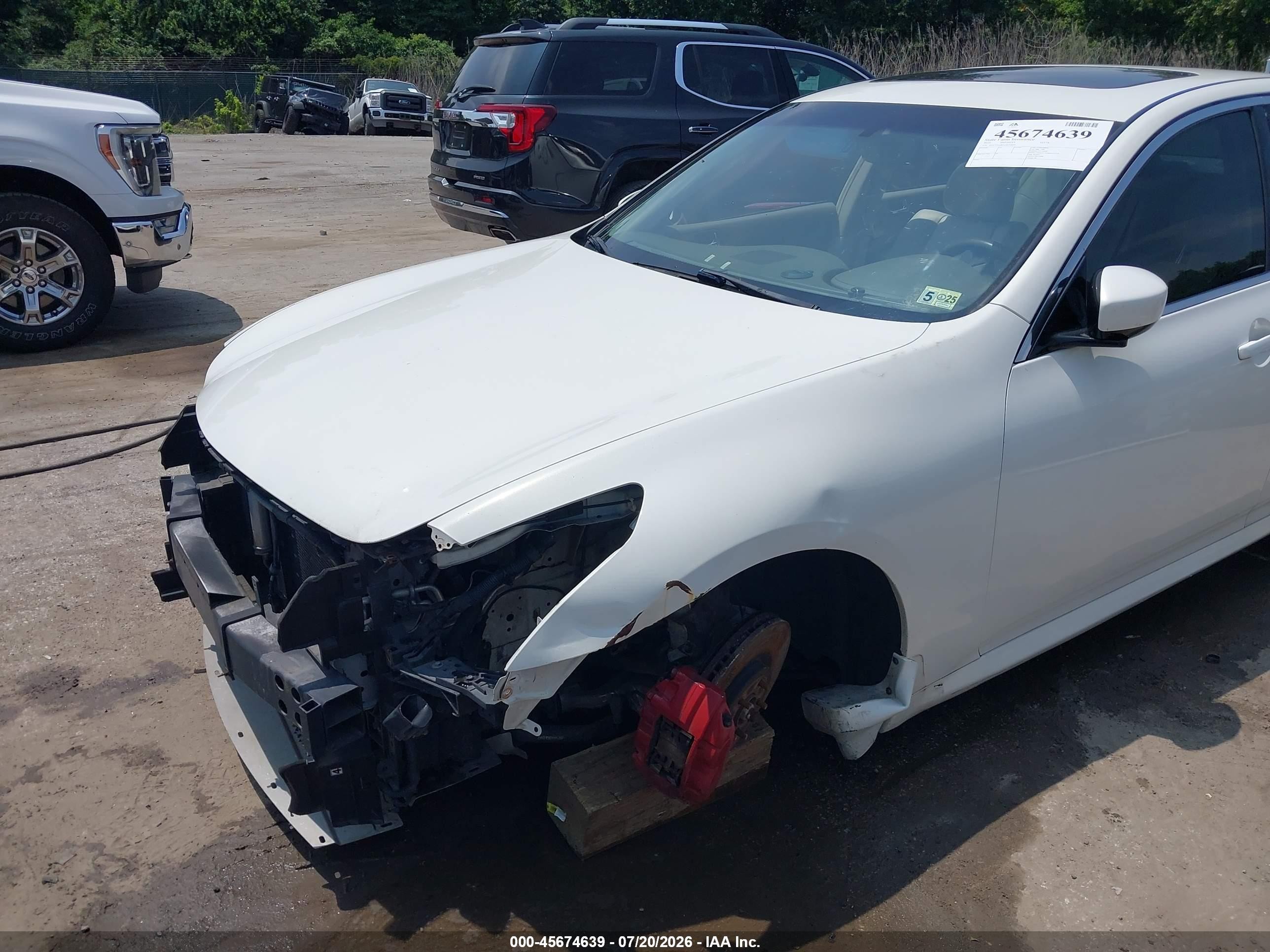 2010 Infiniti G37x   White vin: JN1CV6AR6AM254890