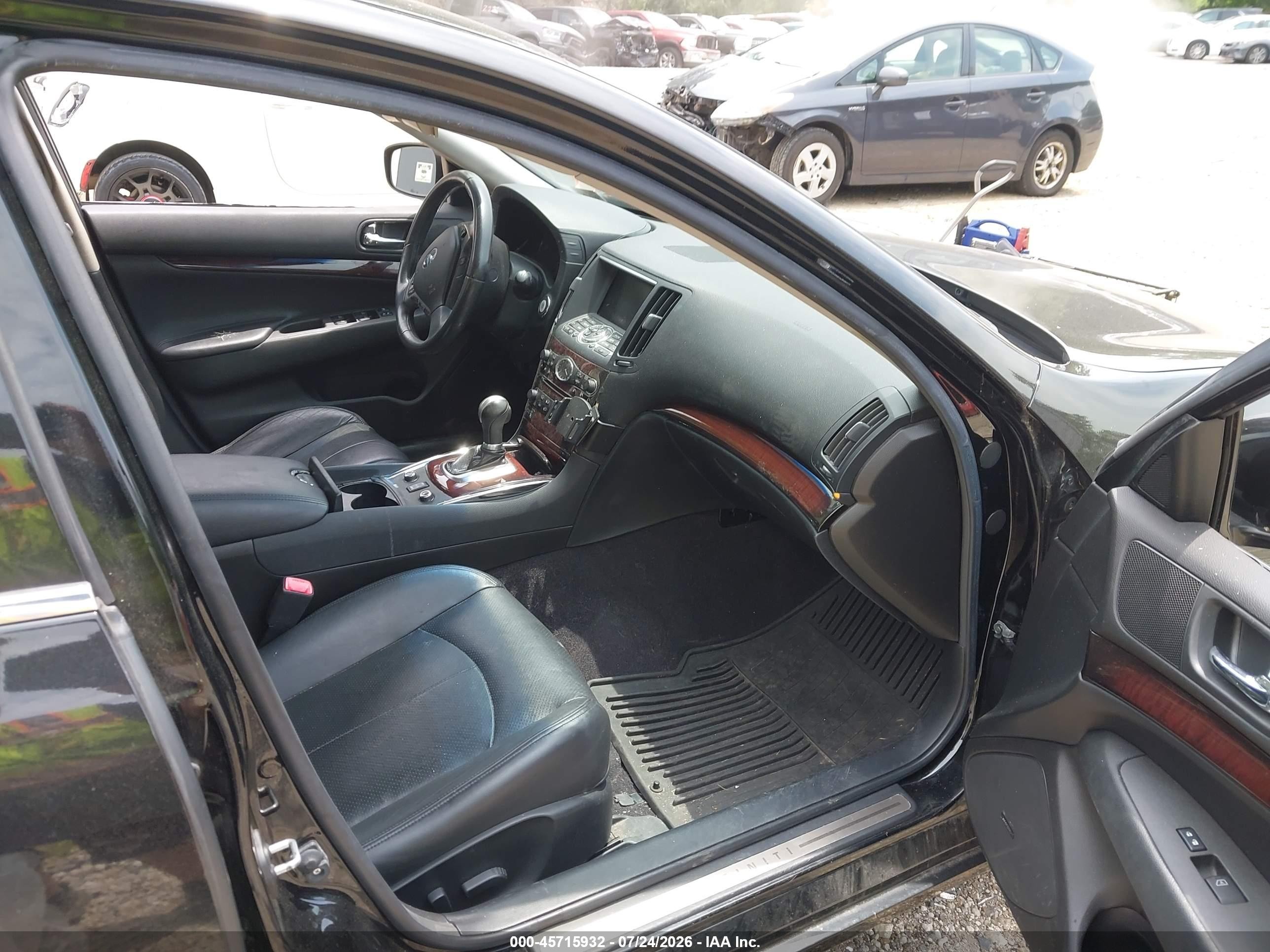 2010 Infiniti G37x   Black vin: JN1CV6AR6AM452384