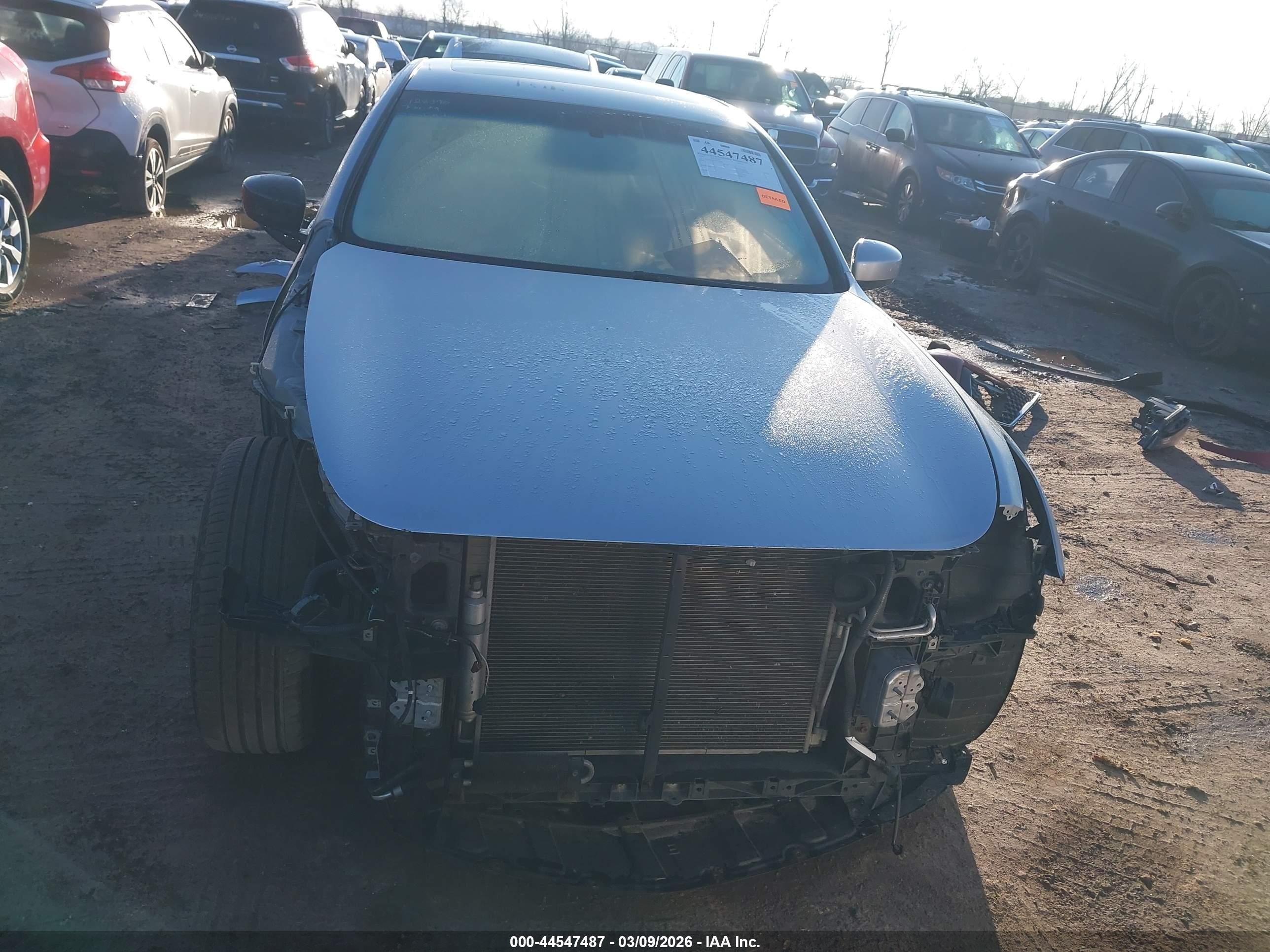 2010 Infiniti G37x   Серебряный vin: JN1CV6AR6AM452529