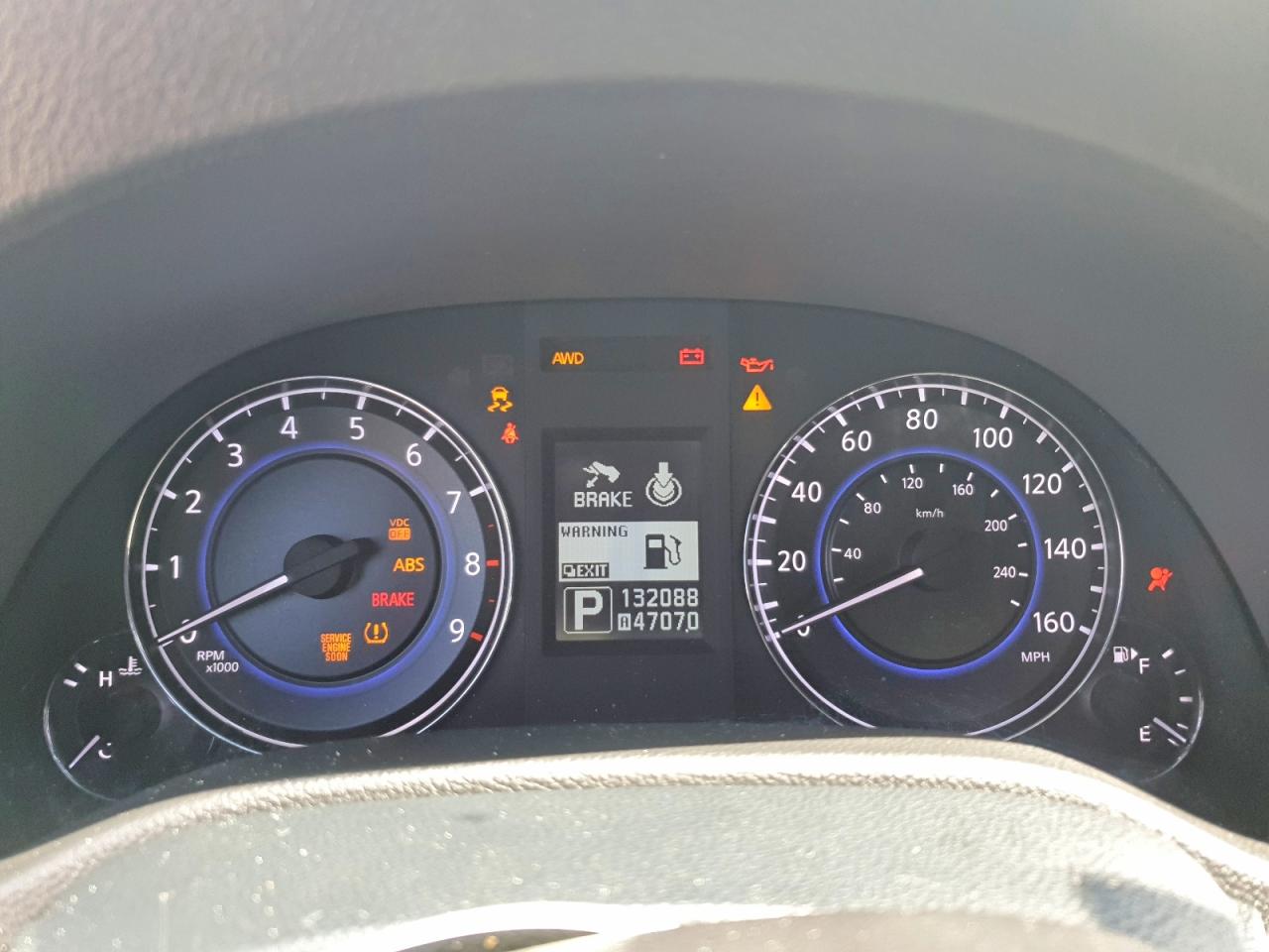 2010 Infiniti G37 Sedan X Silver vin: JN1CV6AR6AM452580