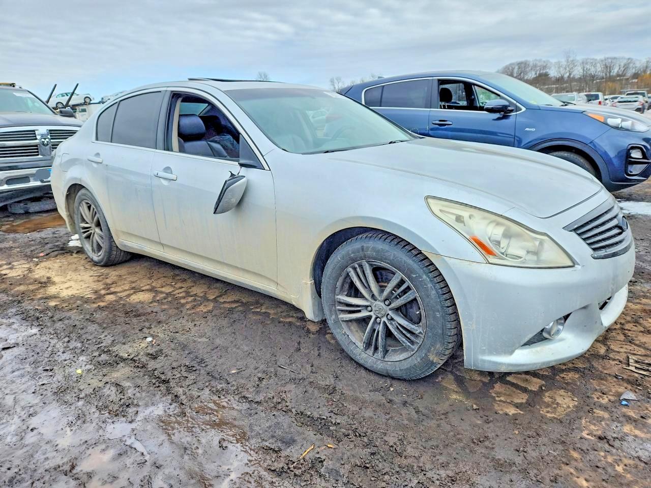 2011 Infiniti G37 Sedan X Silver vin: JN1CV6AR6BM355249